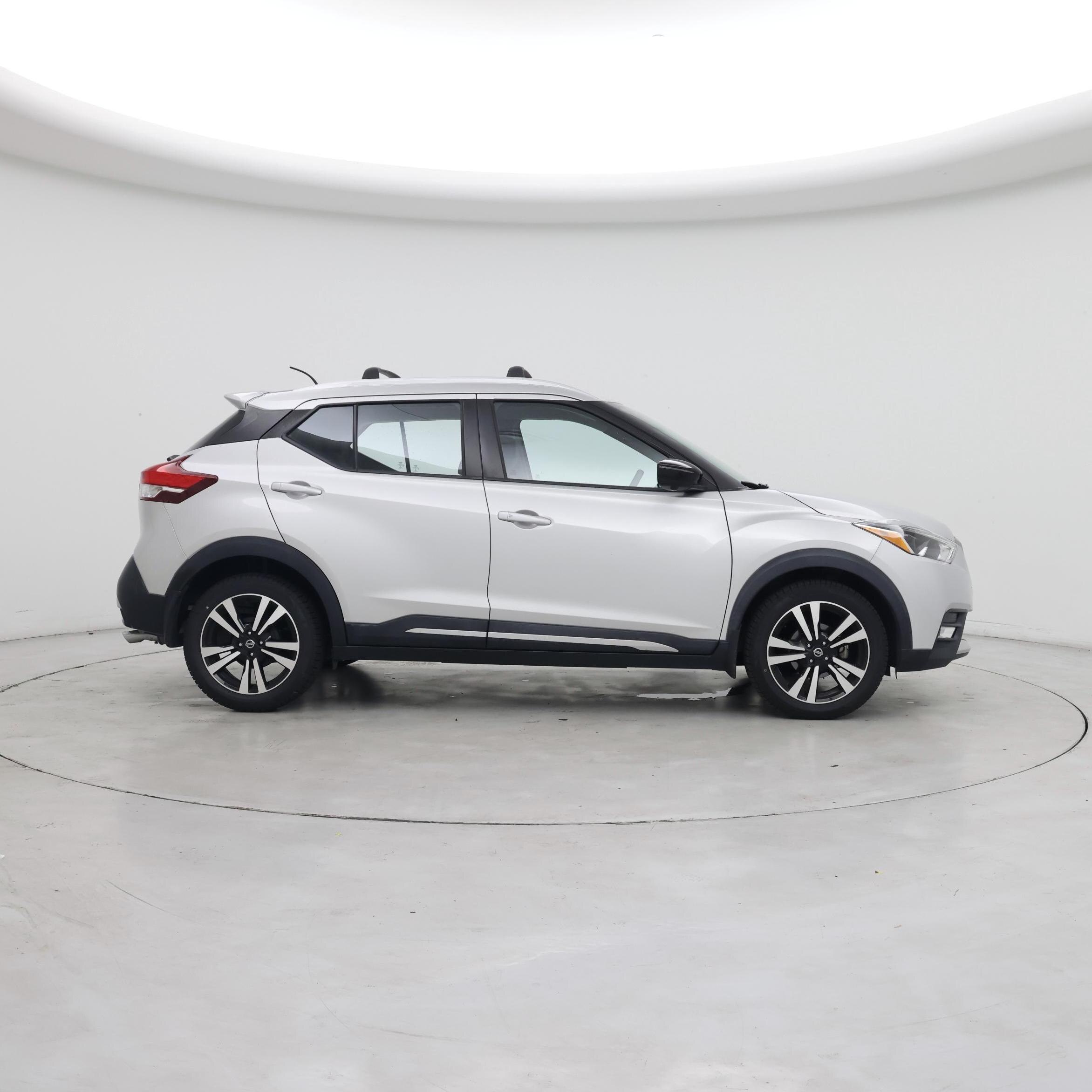 Thumbnail: 2018 Nissan Kicks - 7