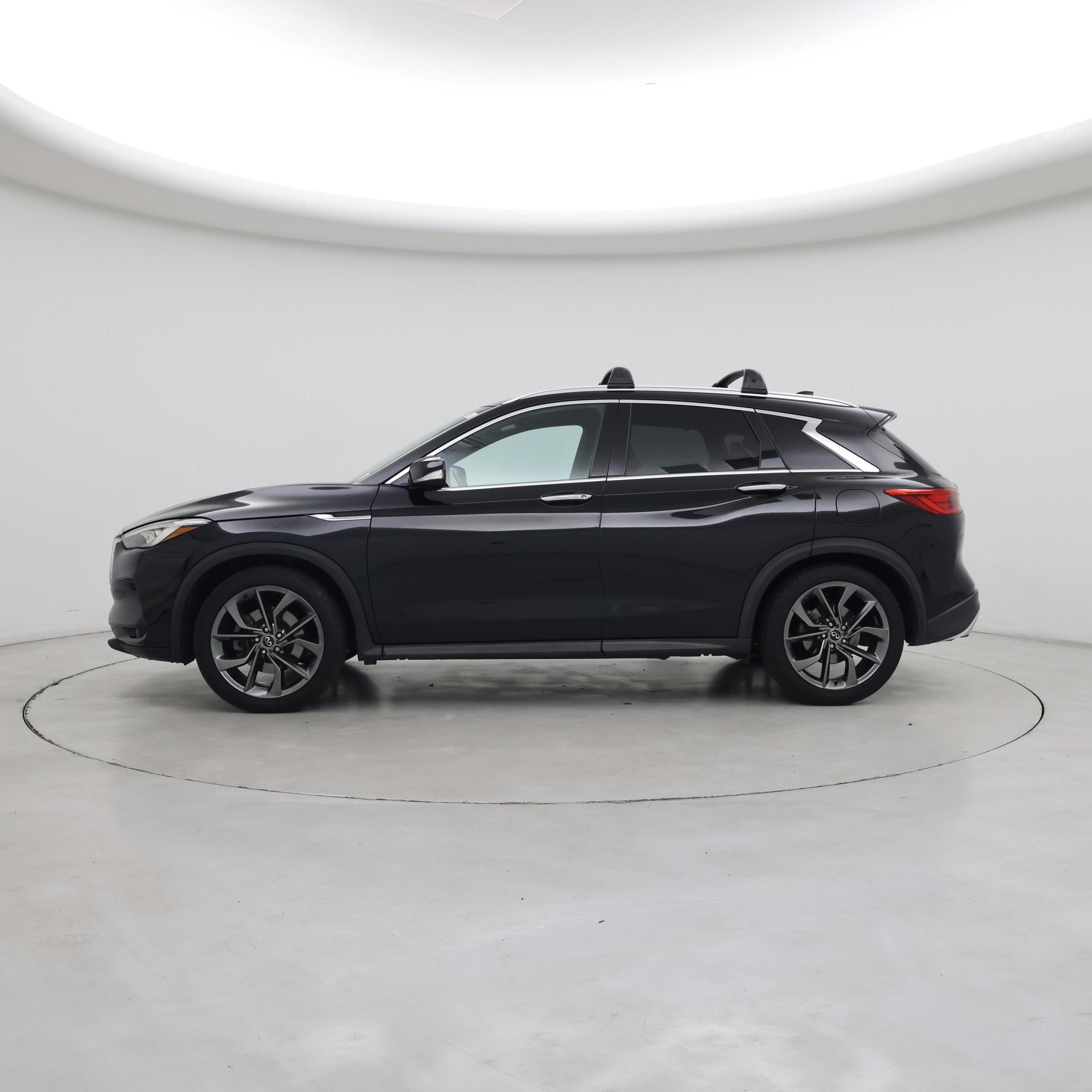 Thumbnail: 2019 INFINITI QX50 - 3