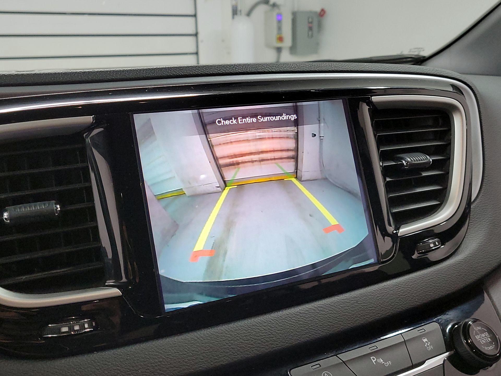 Thumbnail: 2020 Chrysler Pacifica - 15
