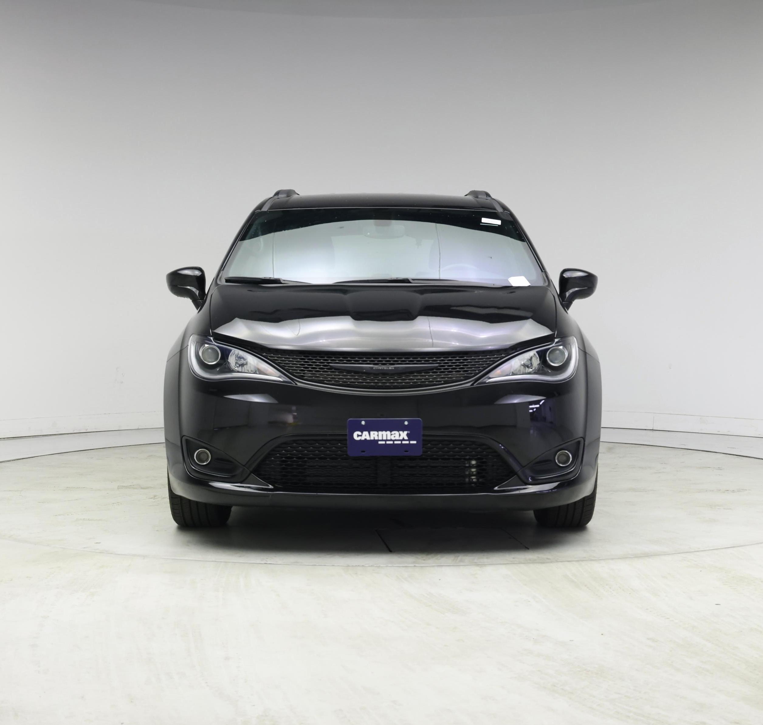 Thumbnail: 2020 Chrysler Pacifica - 5
