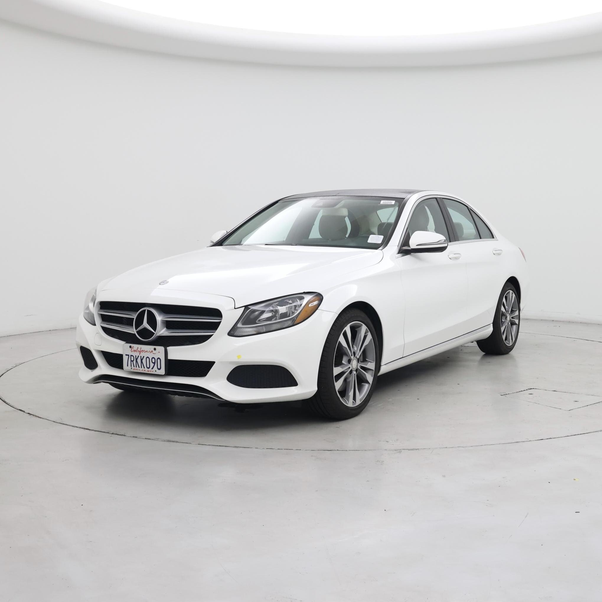 Thumbnail: 2016 Mercedes-Benz C-Class - 4