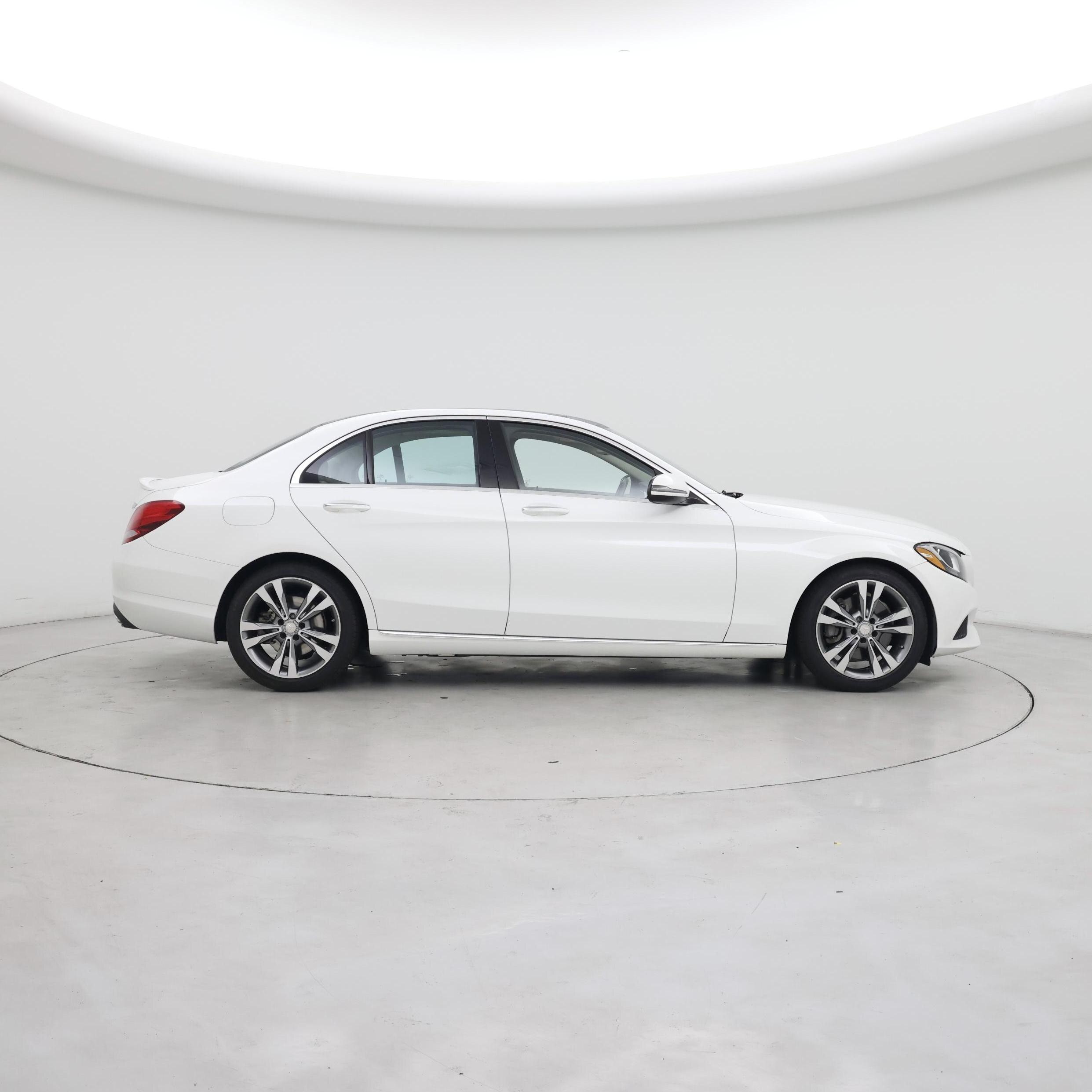 Thumbnail: 2016 Mercedes-Benz C-Class - 7