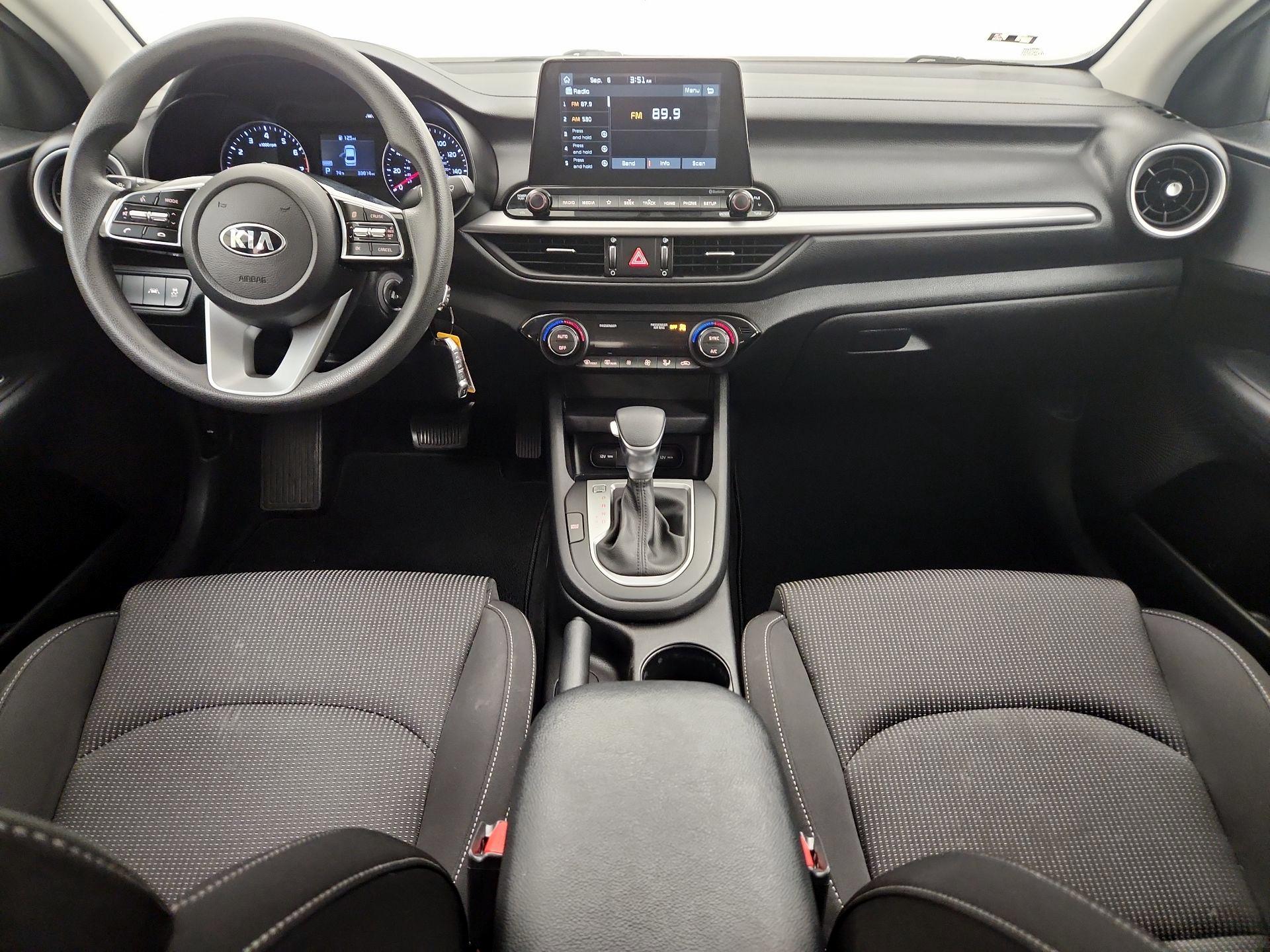 Thumbnail: 2019 Kia Forte - 9