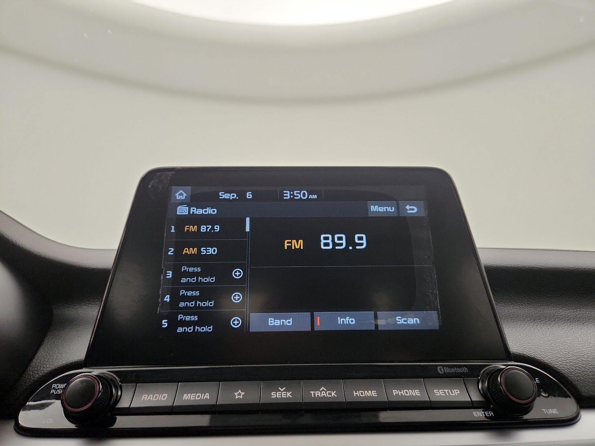 Thumbnail: 2019 Kia Forte - 15