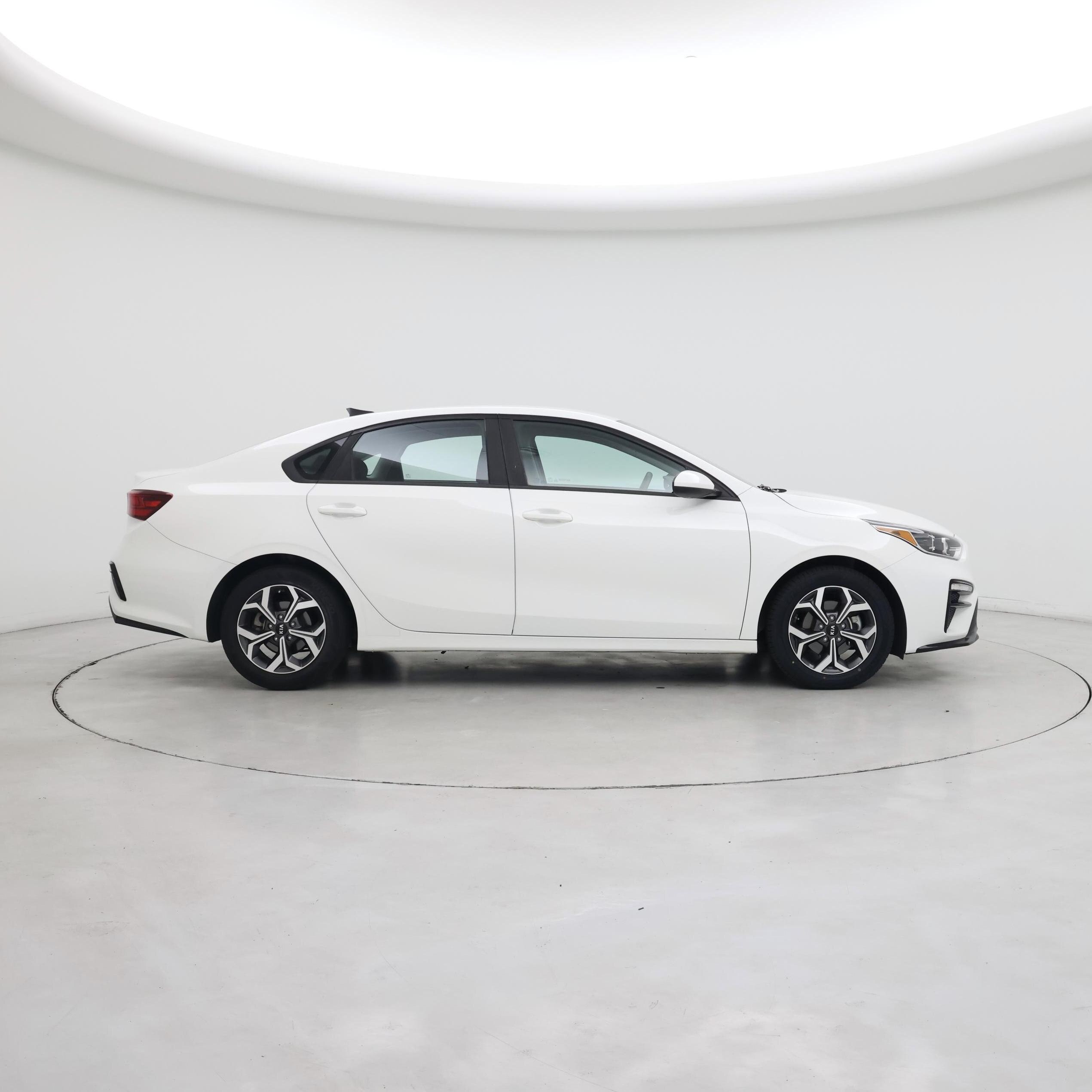 Thumbnail: 2019 Kia Forte - 7
