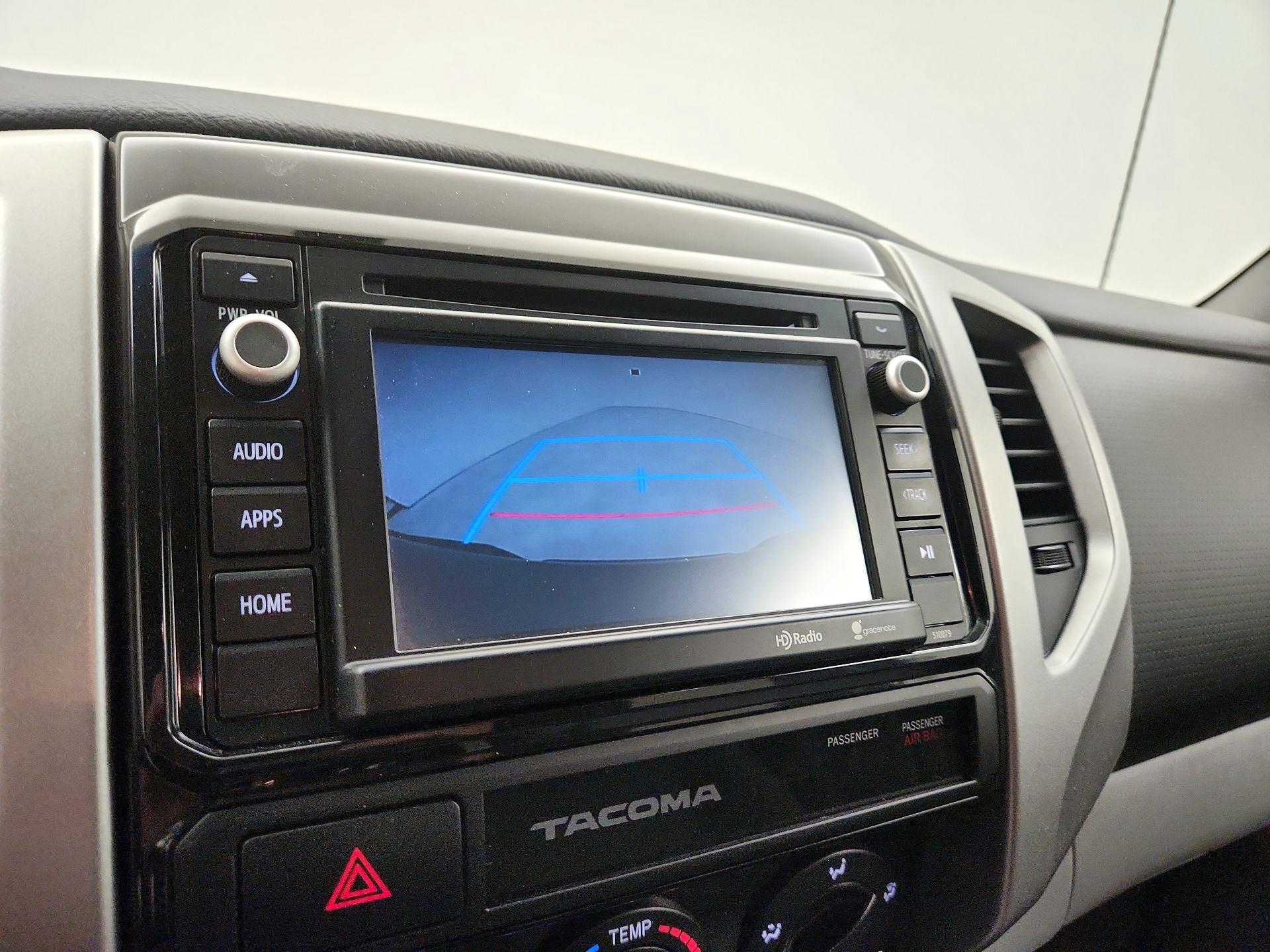 Thumbnail: 2015 Toyota Tacoma - 14