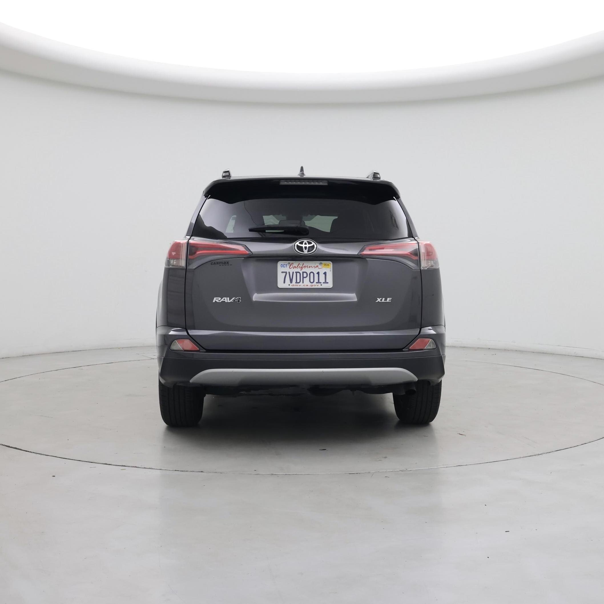 Thumbnail: 2017 Toyota RAV4 - 6