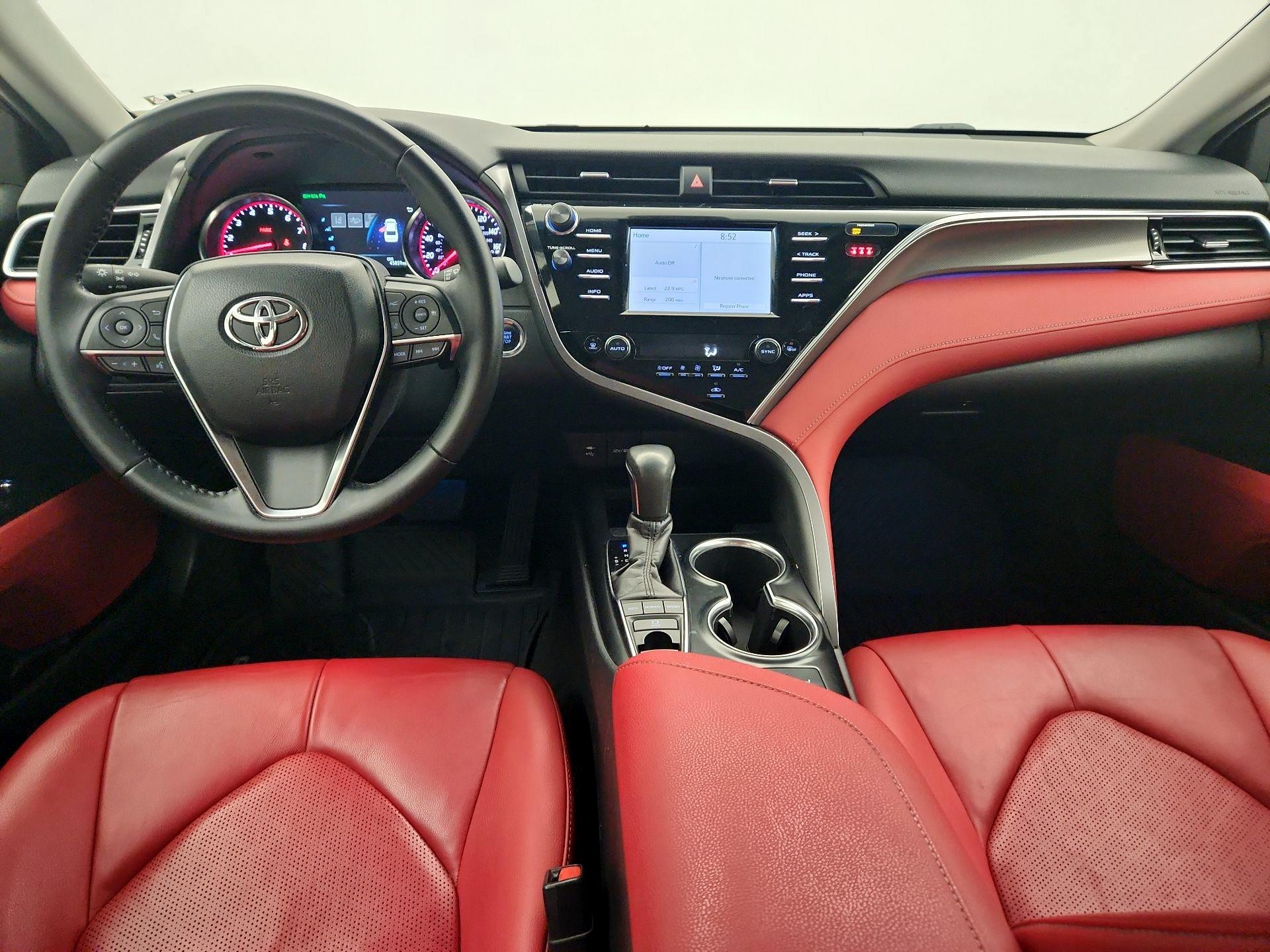 Thumbnail: 2018 Toyota Camry - 9
