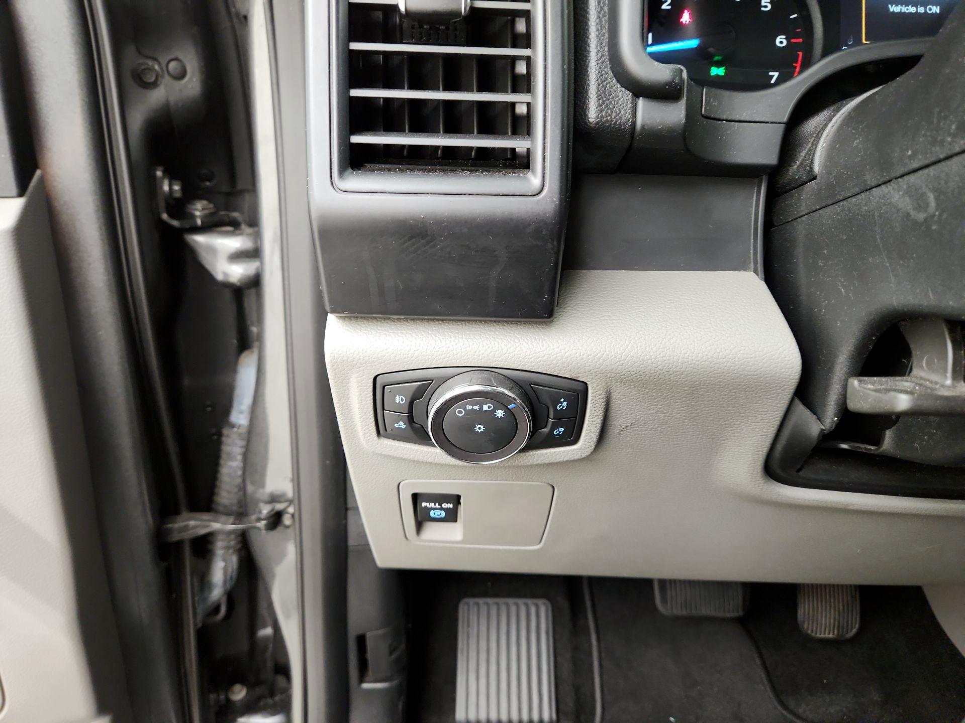 Thumbnail: 2019 Ford F-150 - 13