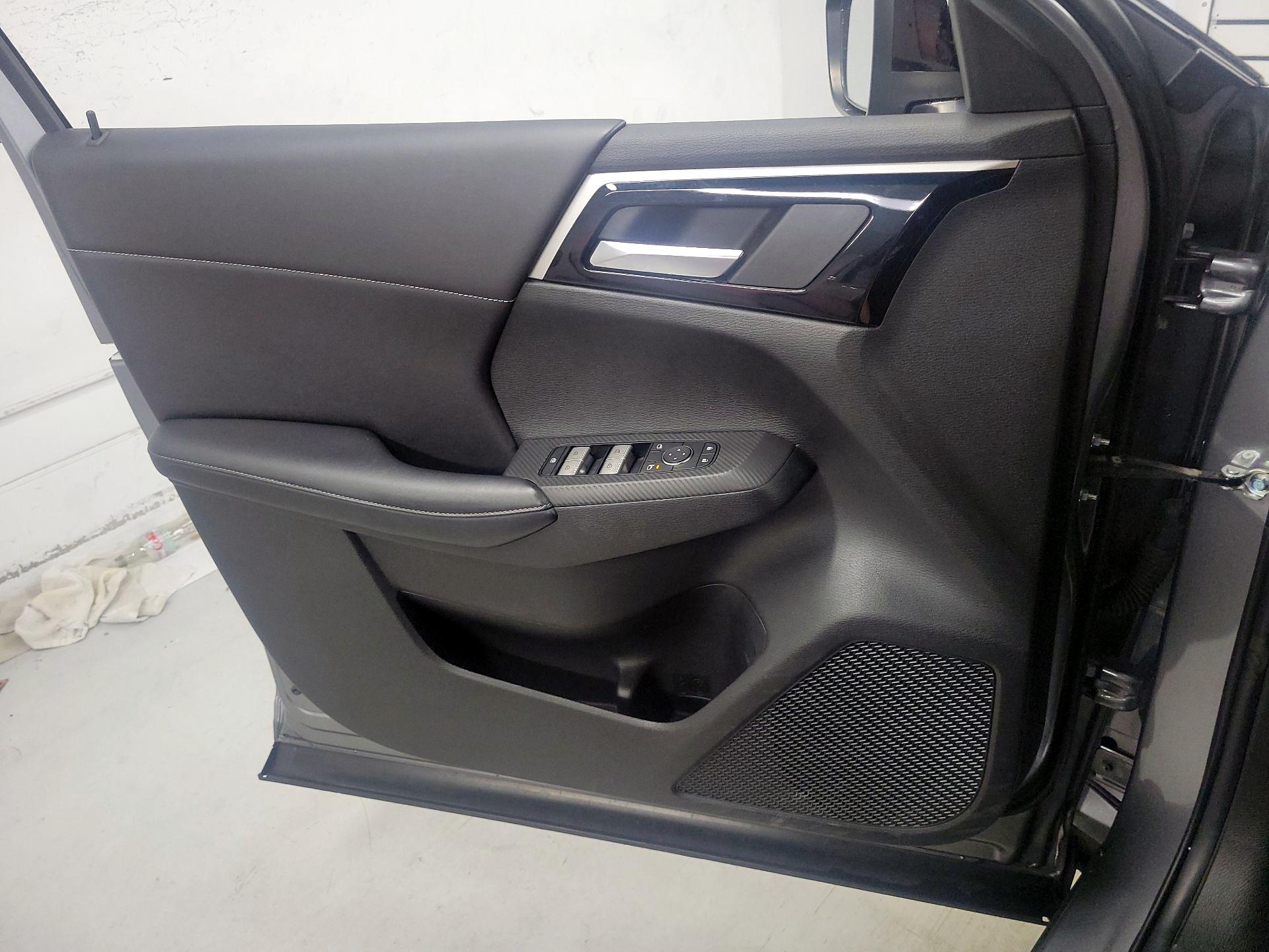 Thumbnail: 2022 Mitsubishi Outlander - 12