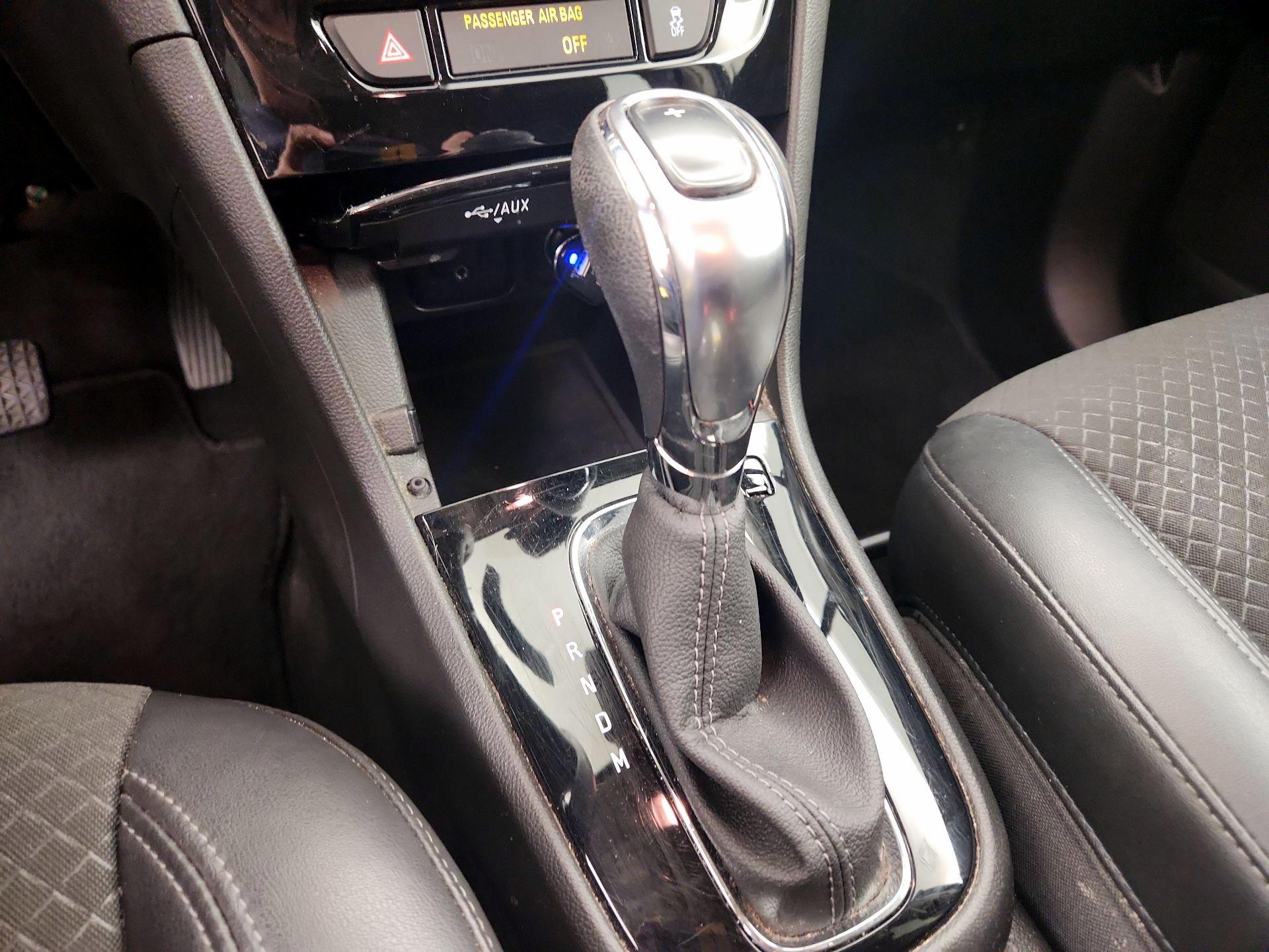 Thumbnail: 2018 Buick Encore - 17