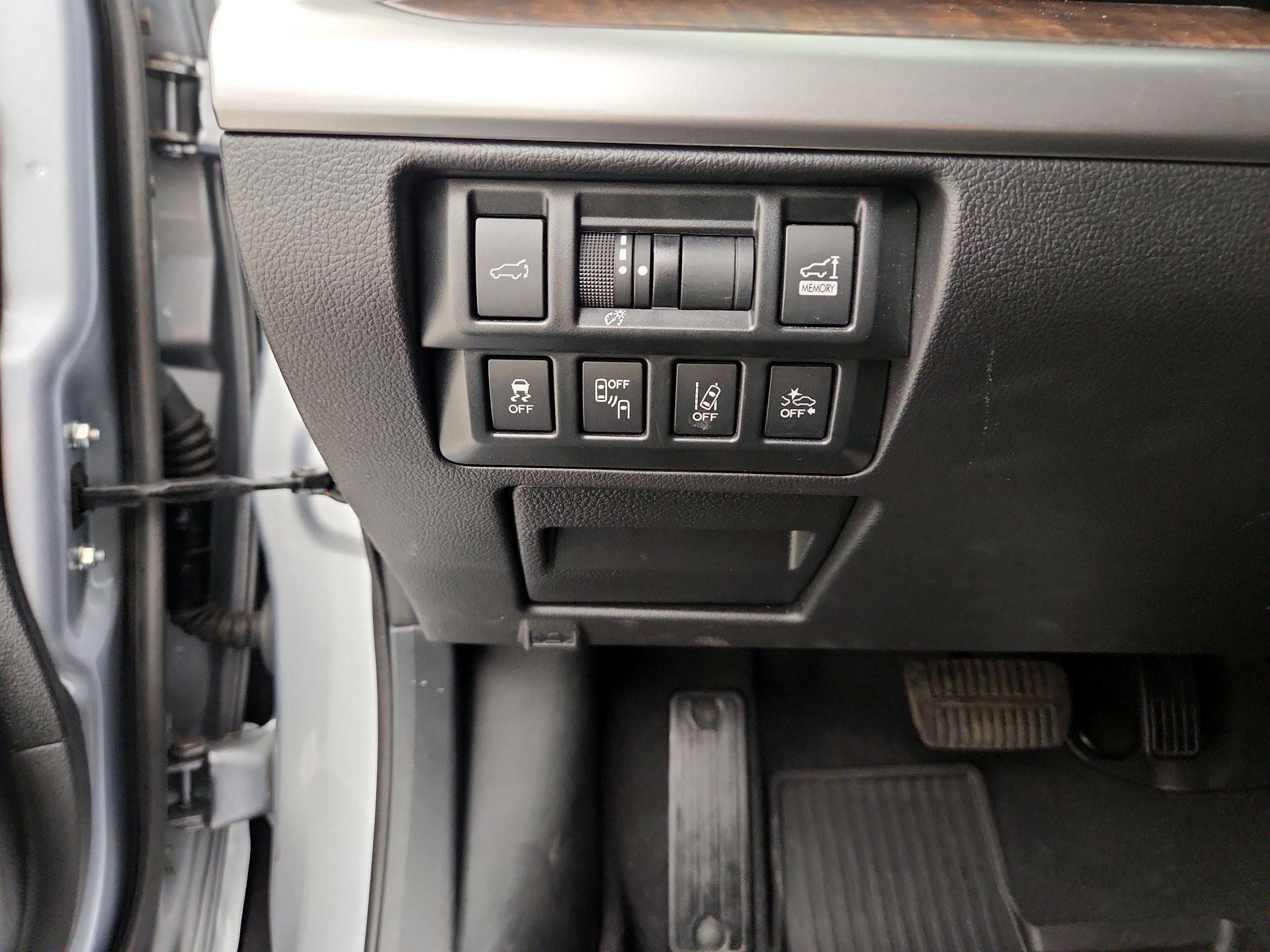 Thumbnail: 2018 Subaru Outback - 13