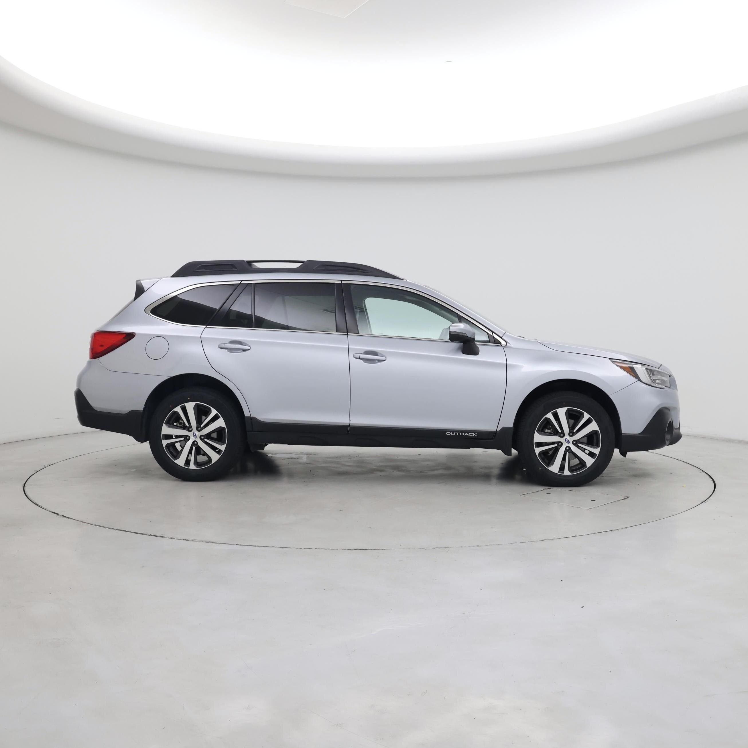 Thumbnail: 2018 Subaru Outback - 7