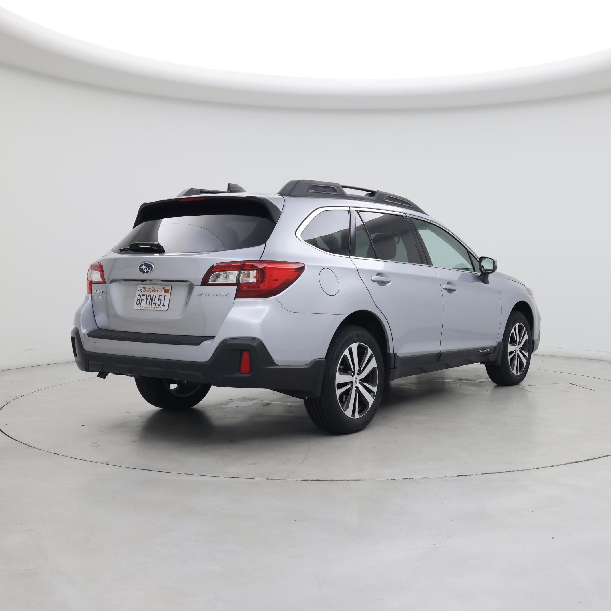 Thumbnail: 2018 Subaru Outback - 8