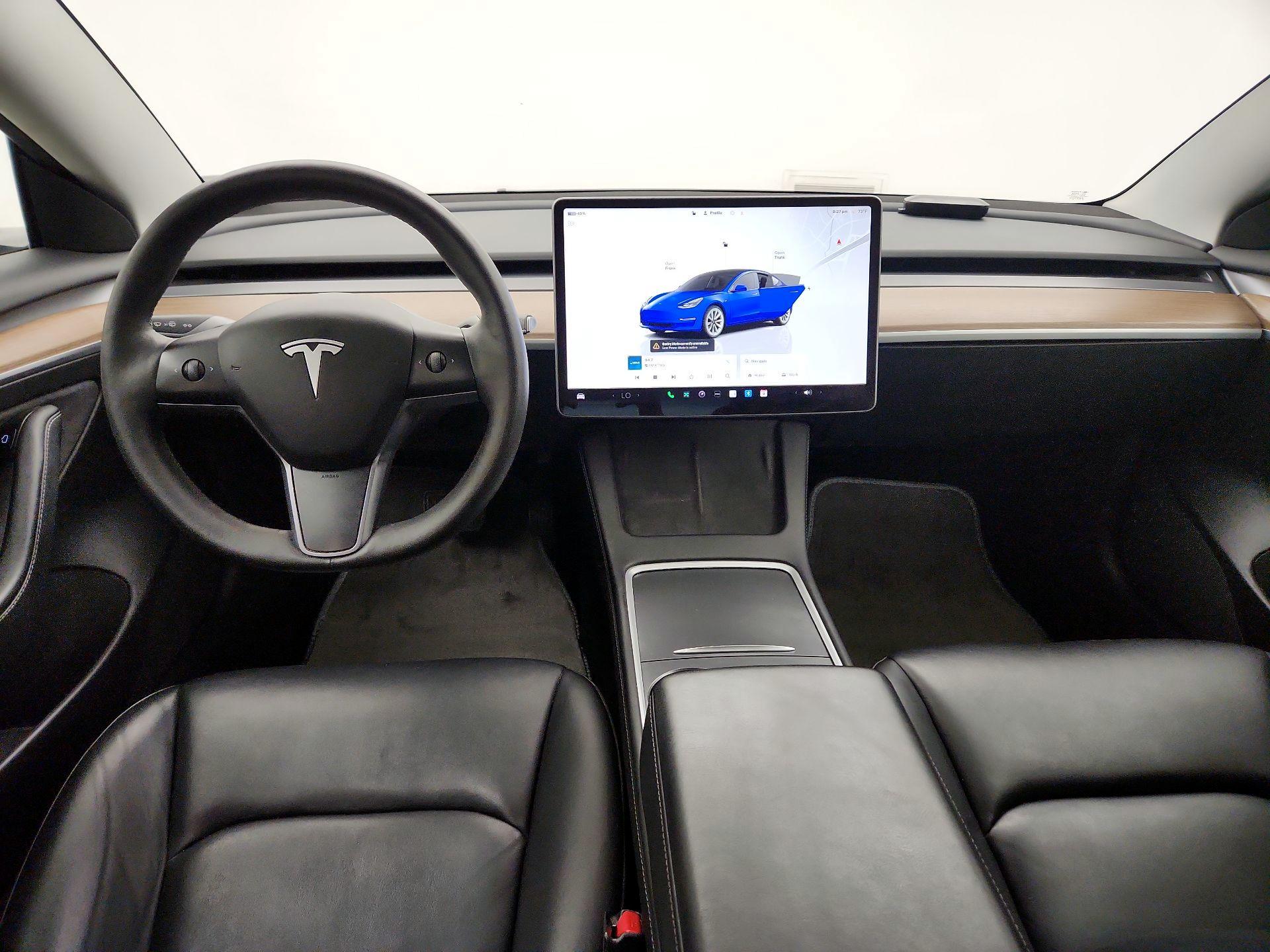 Thumbnail: 2023 Tesla Model 3 - 9