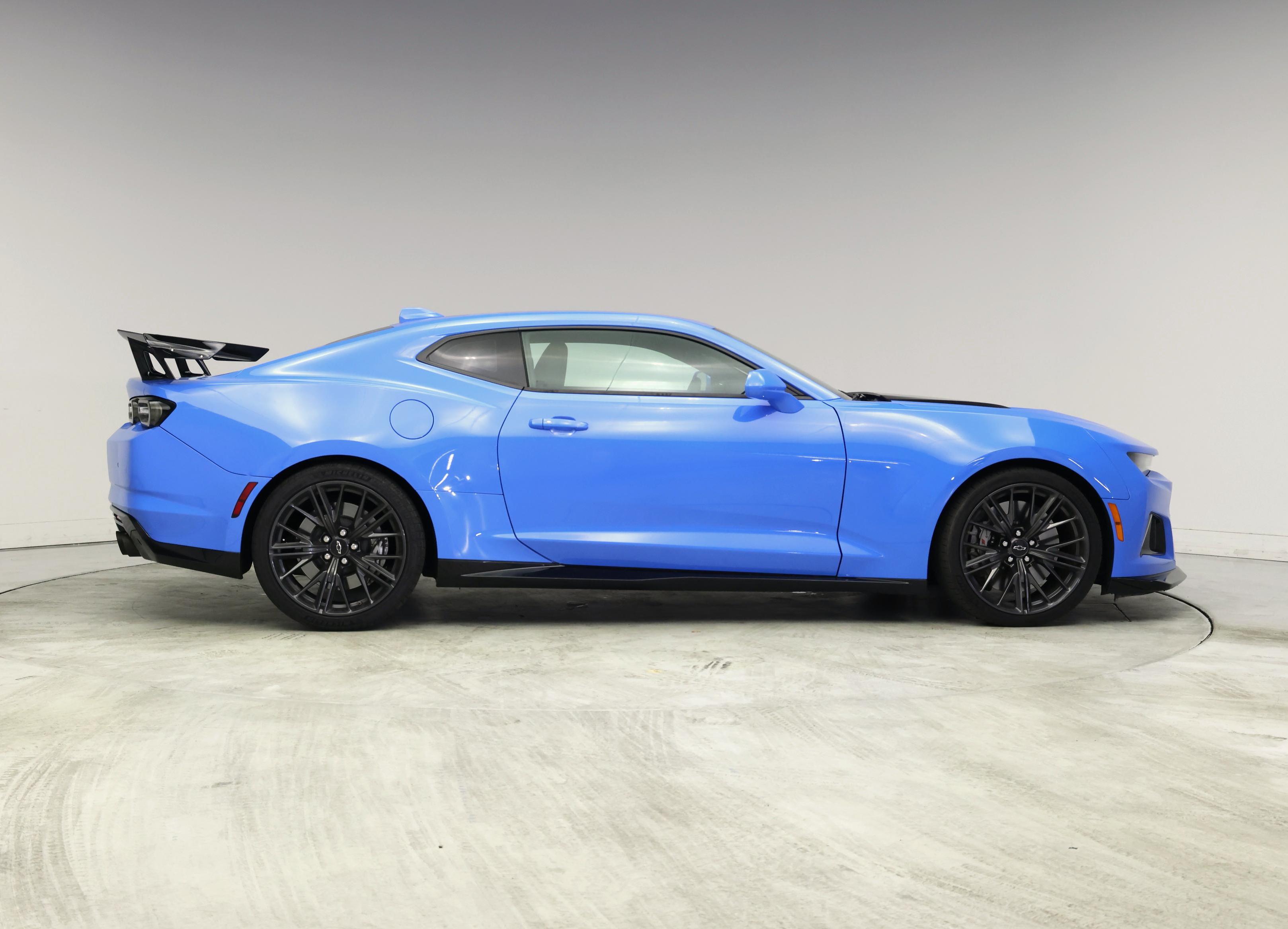 Thumbnail: 2022 Chevrolet Camaro - 7