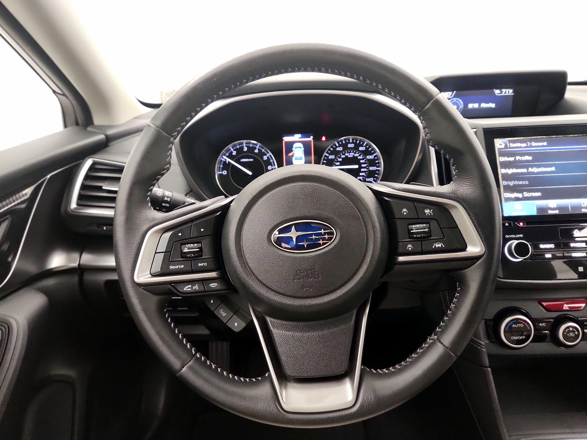 Thumbnail: 2017 Subaru Impreza - 10