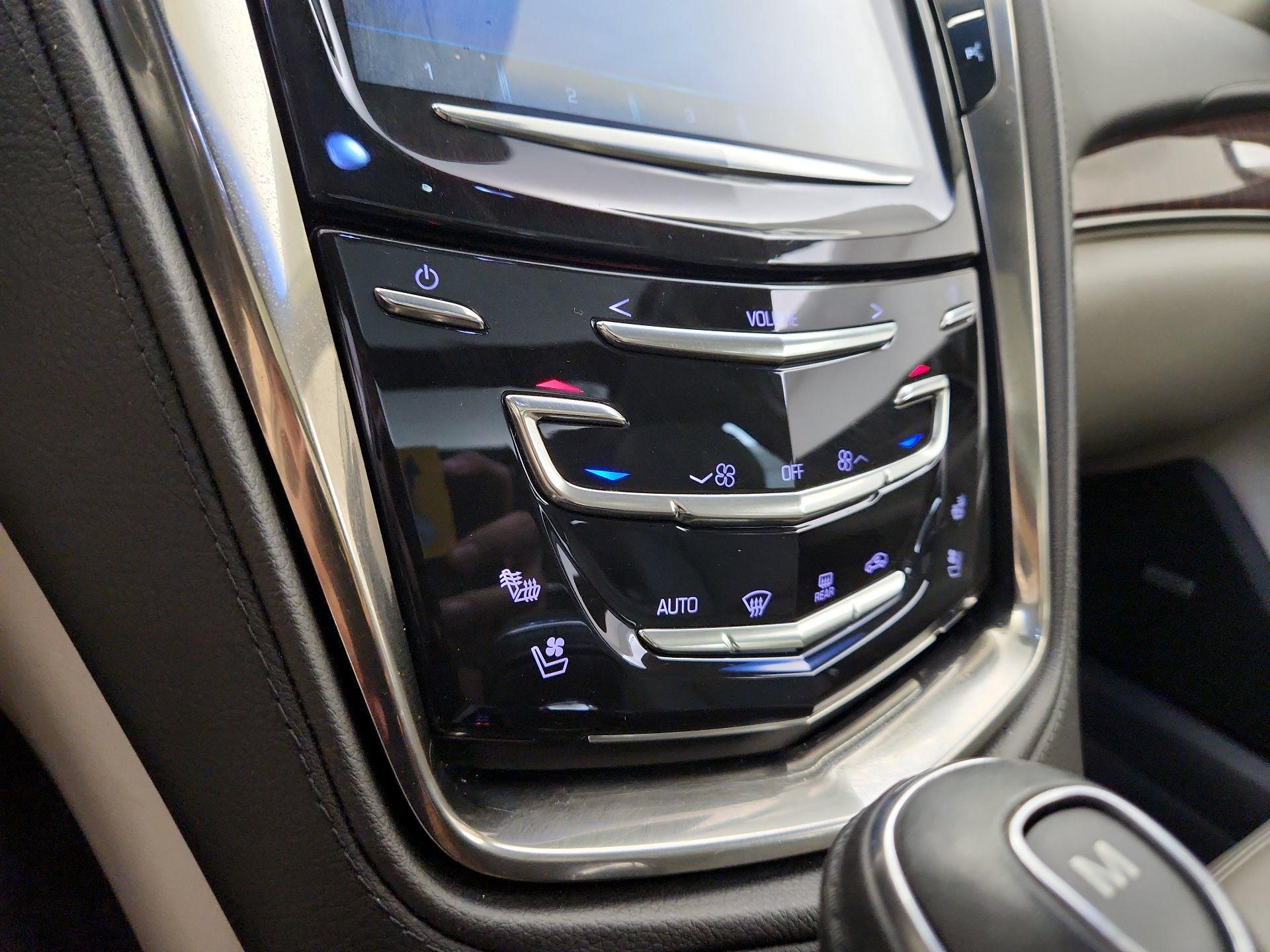 Thumbnail: 2014 Cadillac CTS - 16