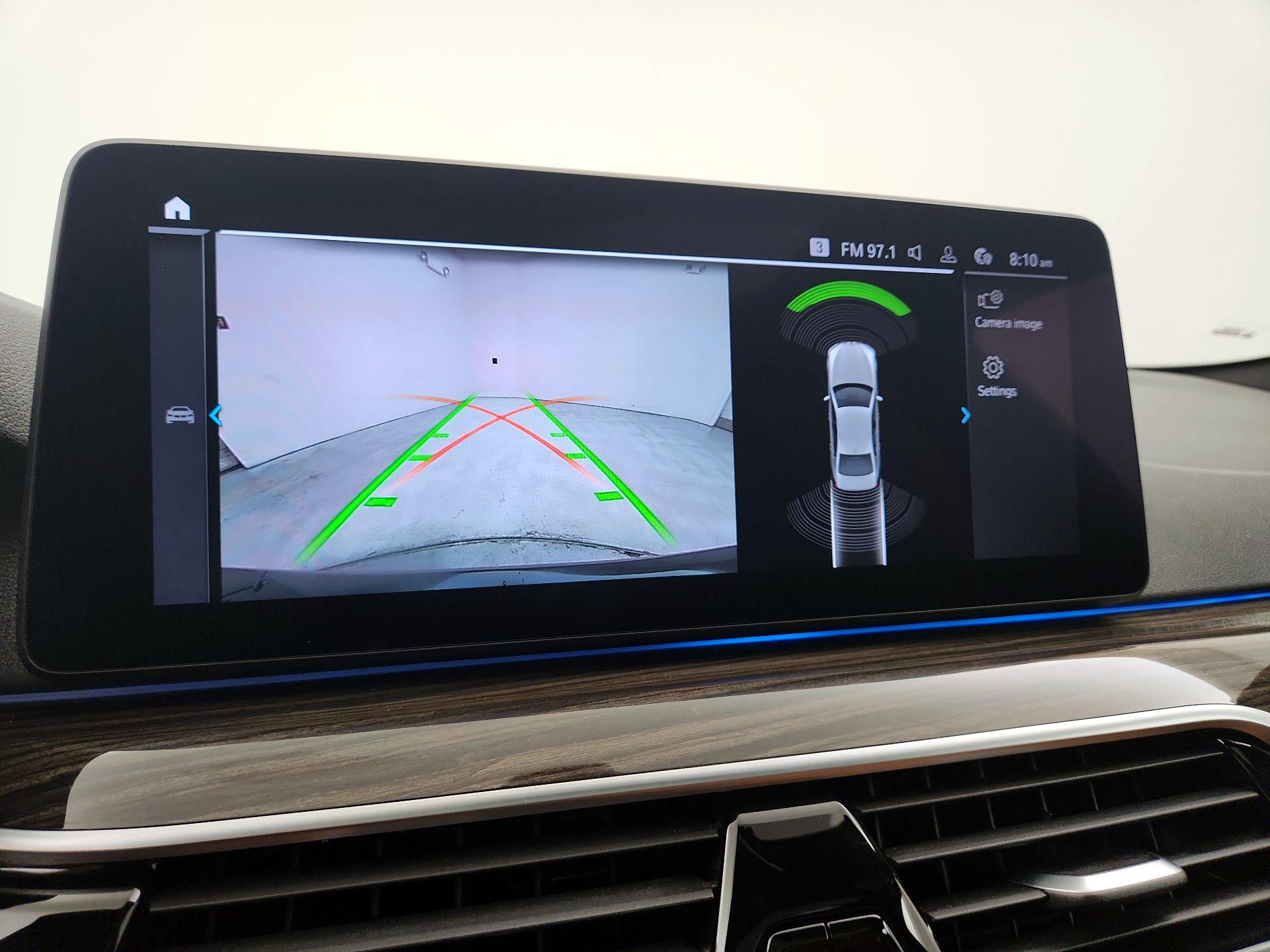 Thumbnail: 2021 BMW 5 Series - 15