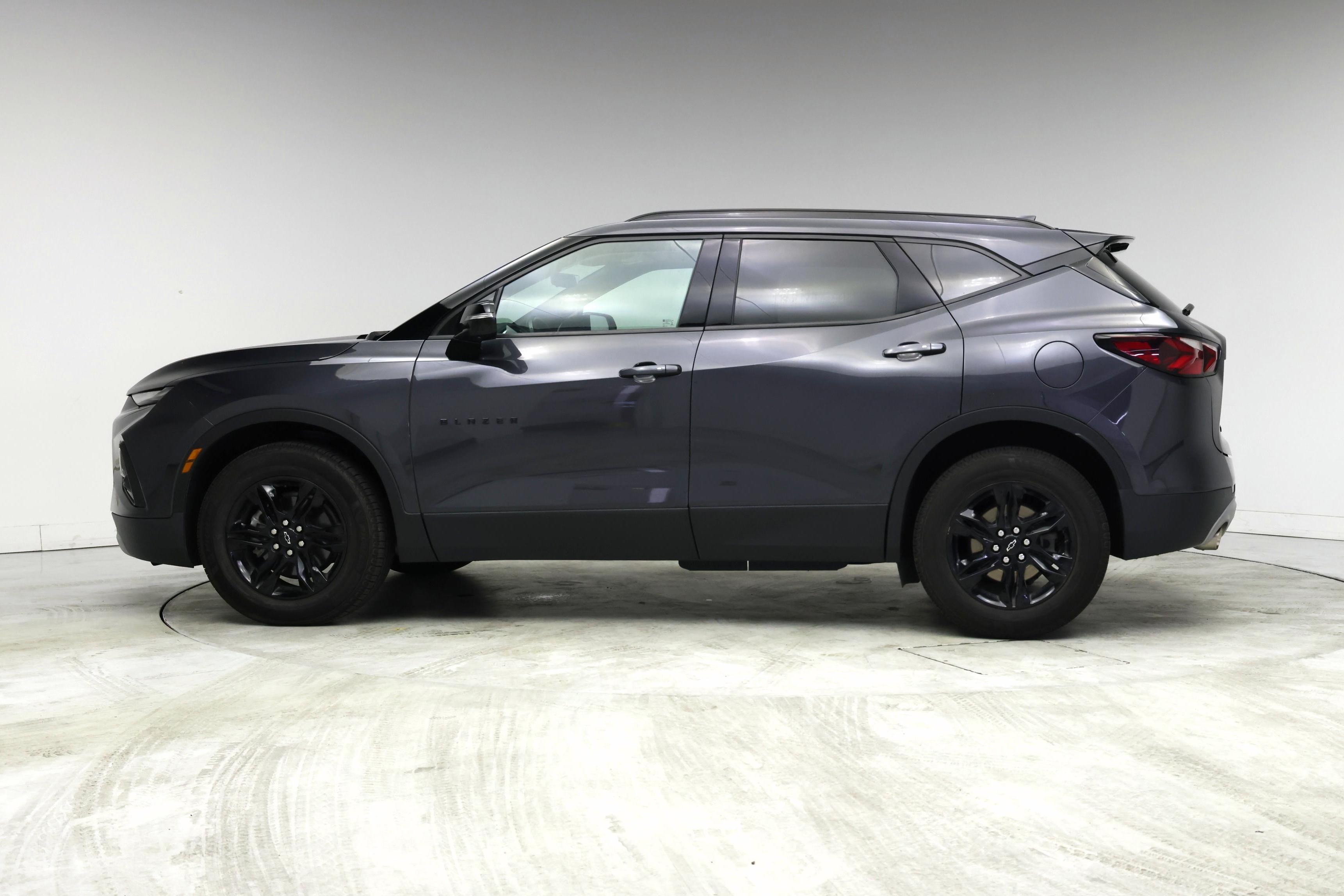 Thumbnail: 2021 Chevrolet Blazer - 3