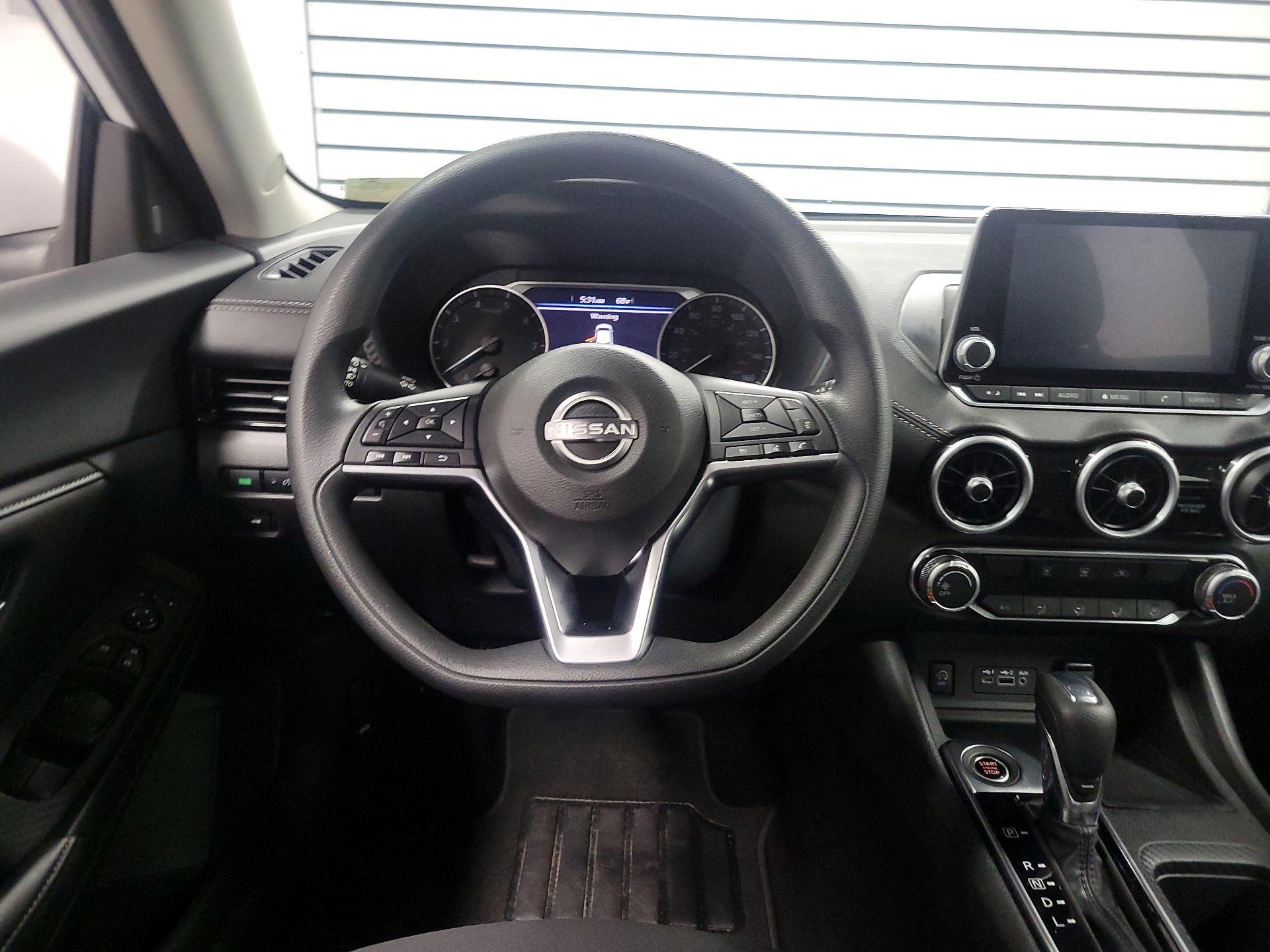 Thumbnail: 2024 Nissan Sentra - 10