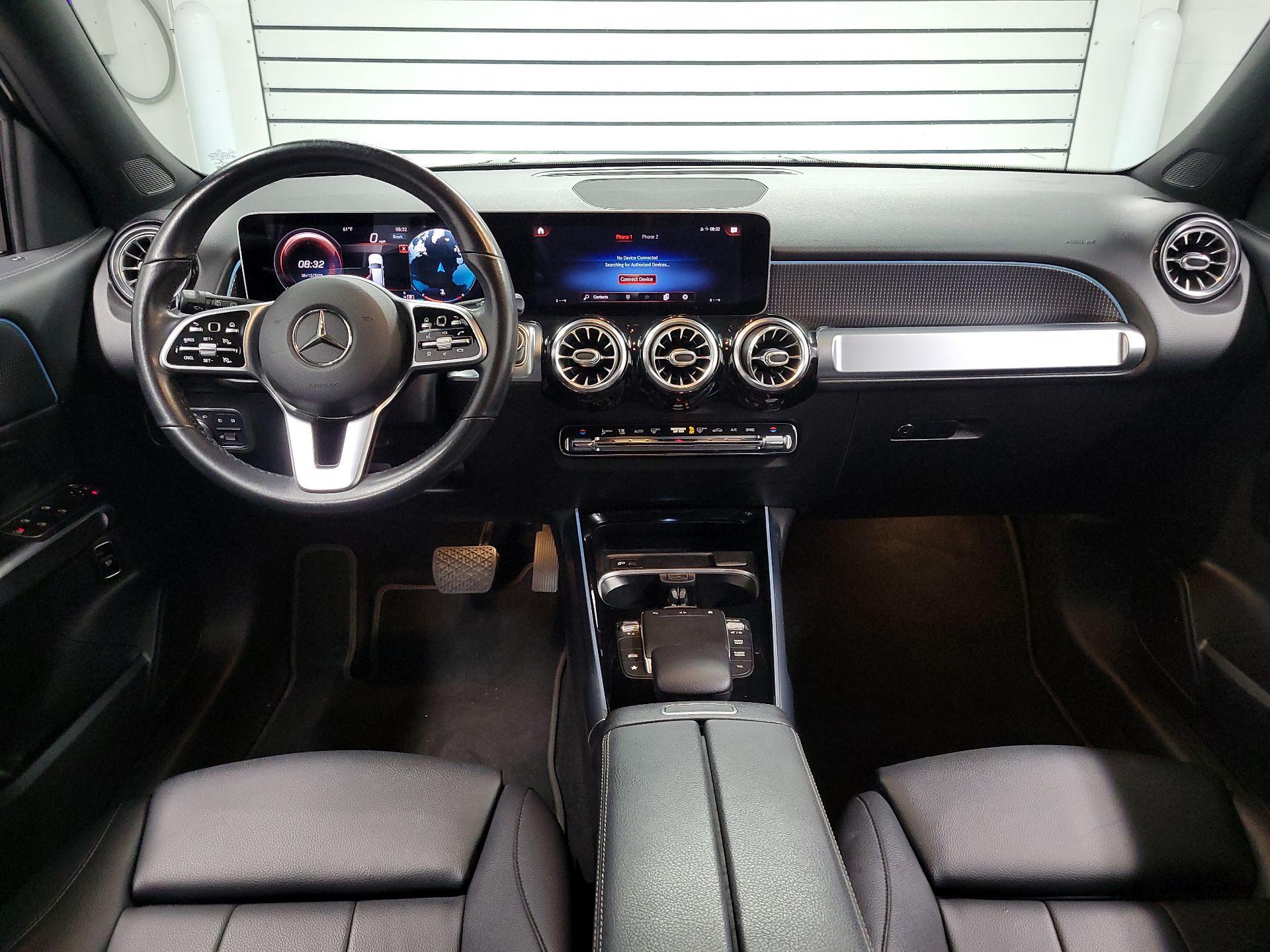 Thumbnail: 2021 Mercedes-Benz GLB - 9