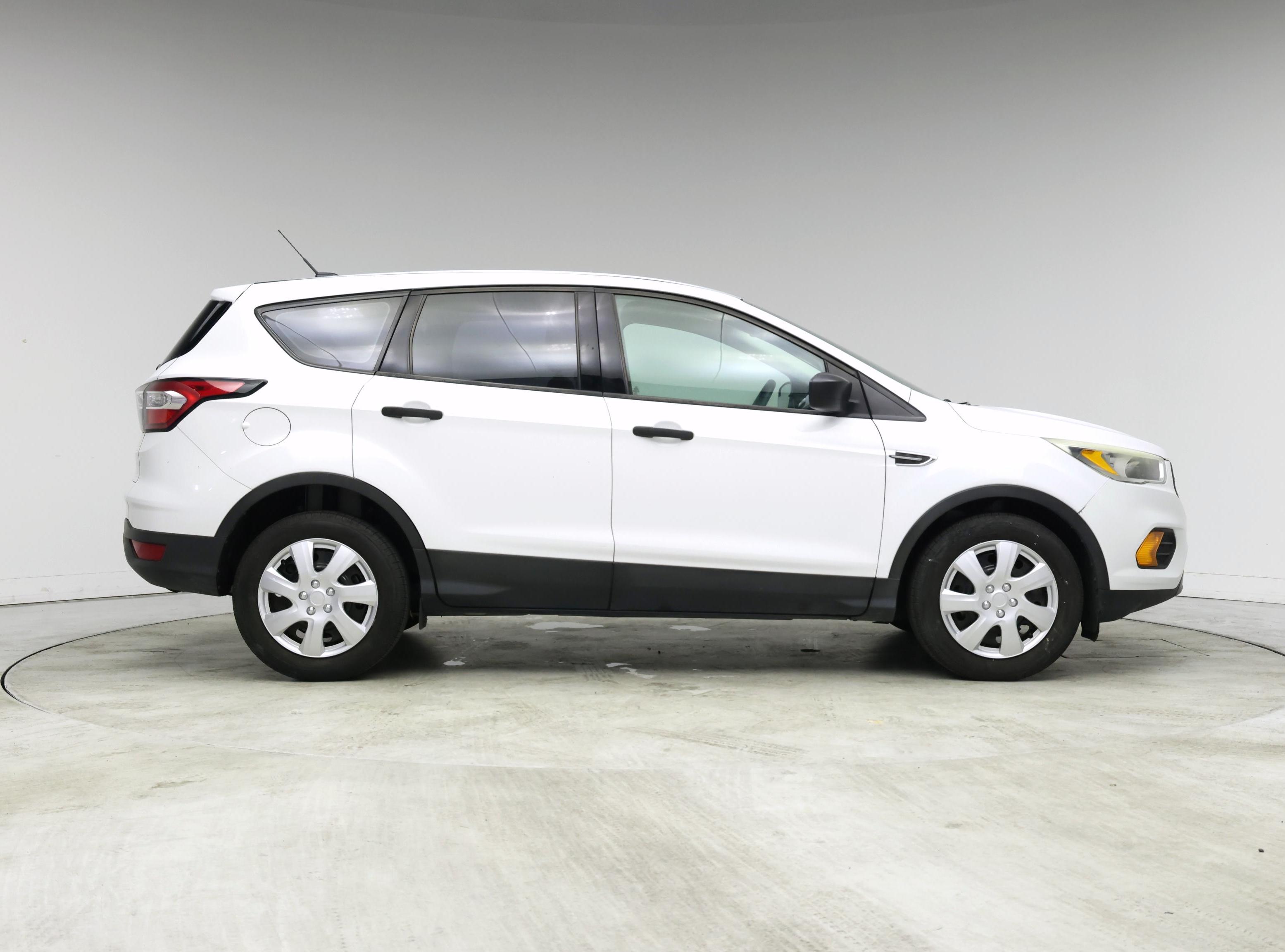 Thumbnail: 2017 Ford Escape - 7