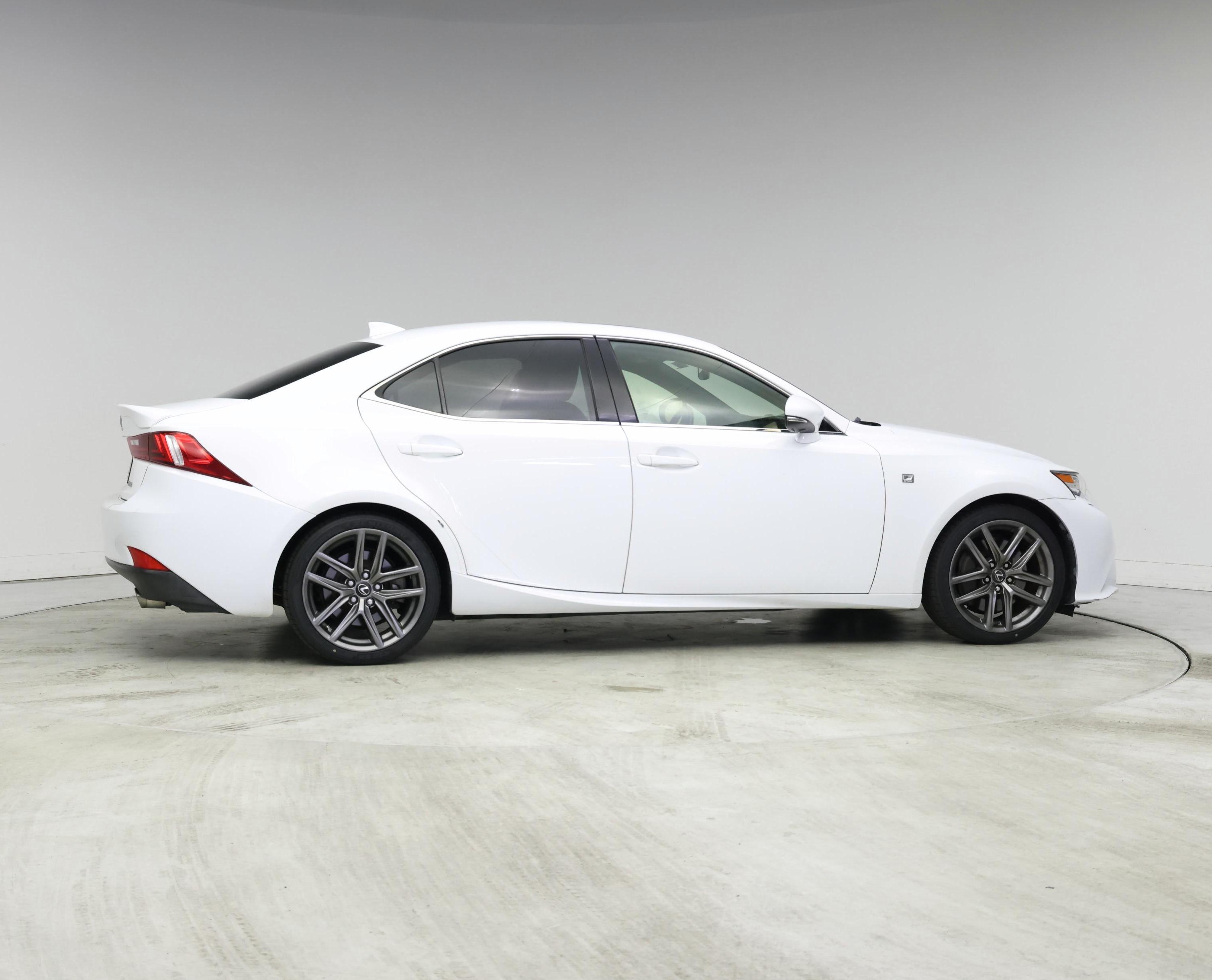Thumbnail: 2016 Lexus IS - 7