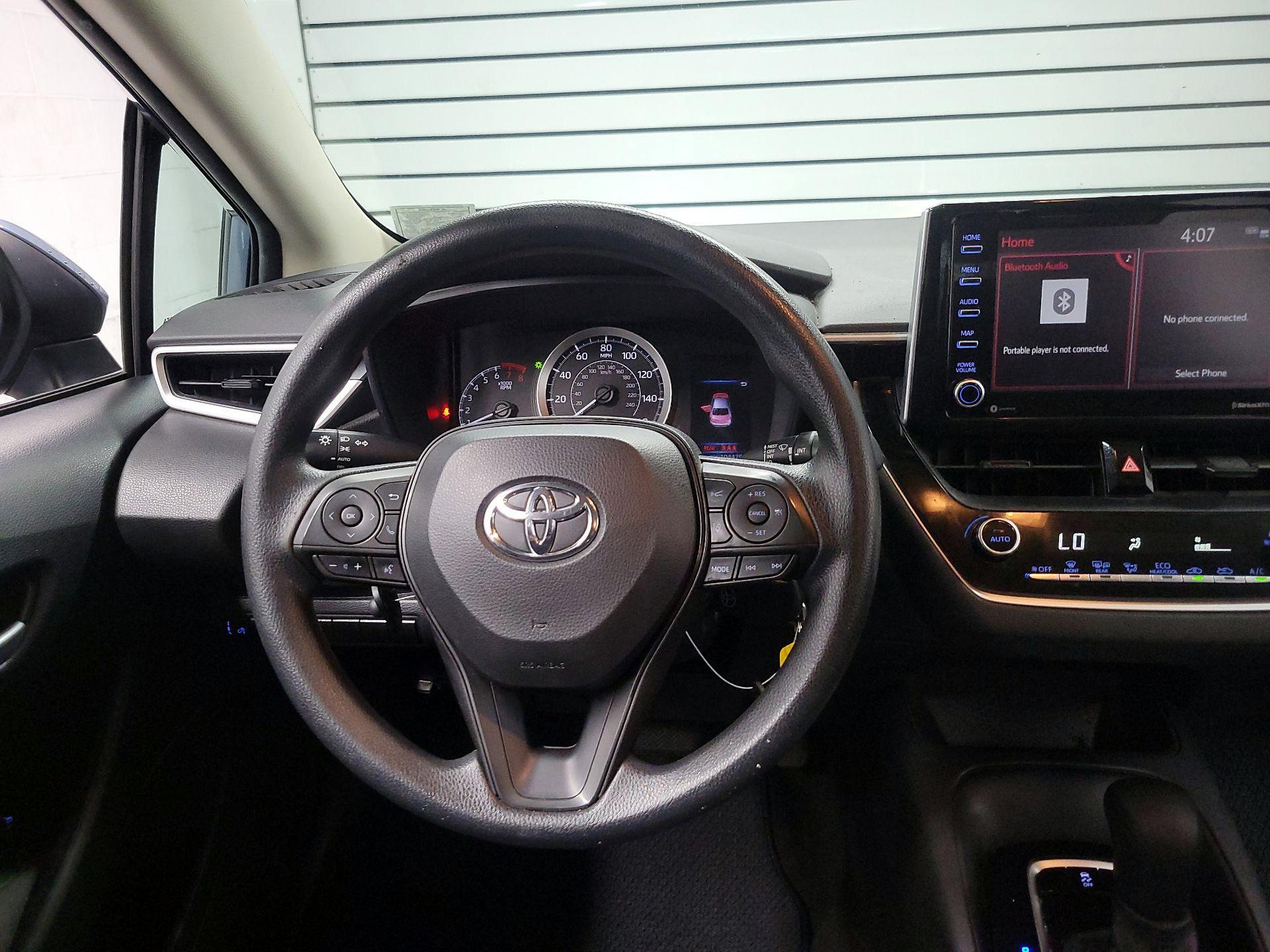 Thumbnail: 2021 Toyota Corolla - 10