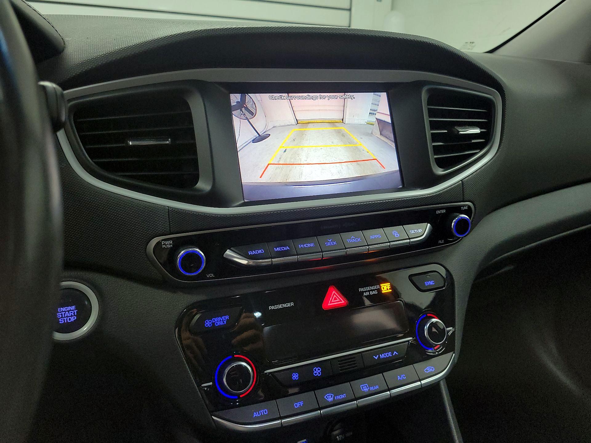 Thumbnail: 2019 Hyundai Ioniq - 14