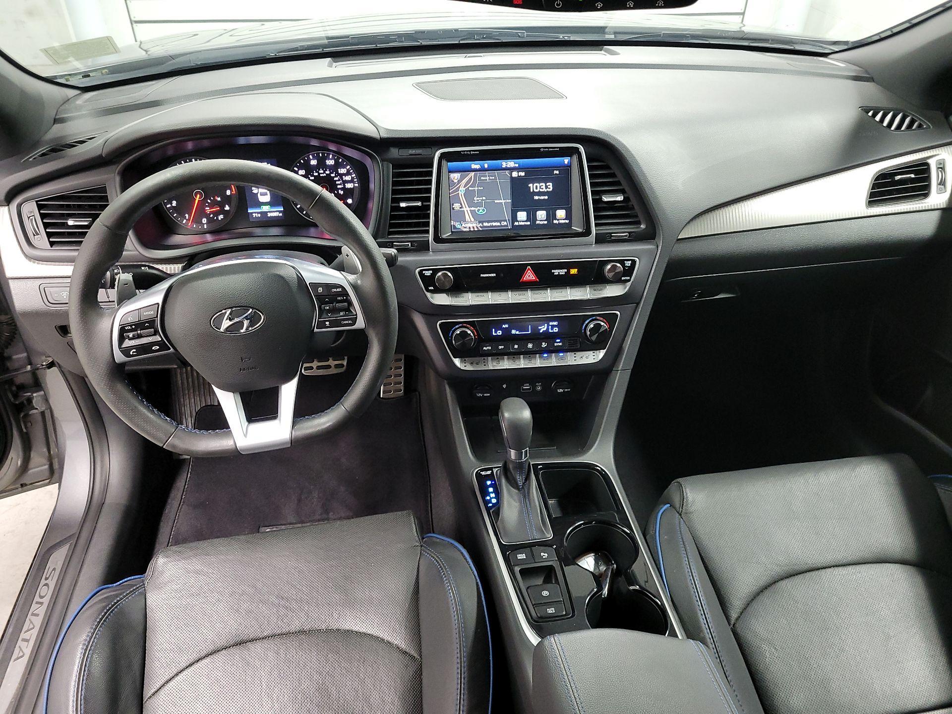 Thumbnail: 2019 Hyundai Sonata - 9