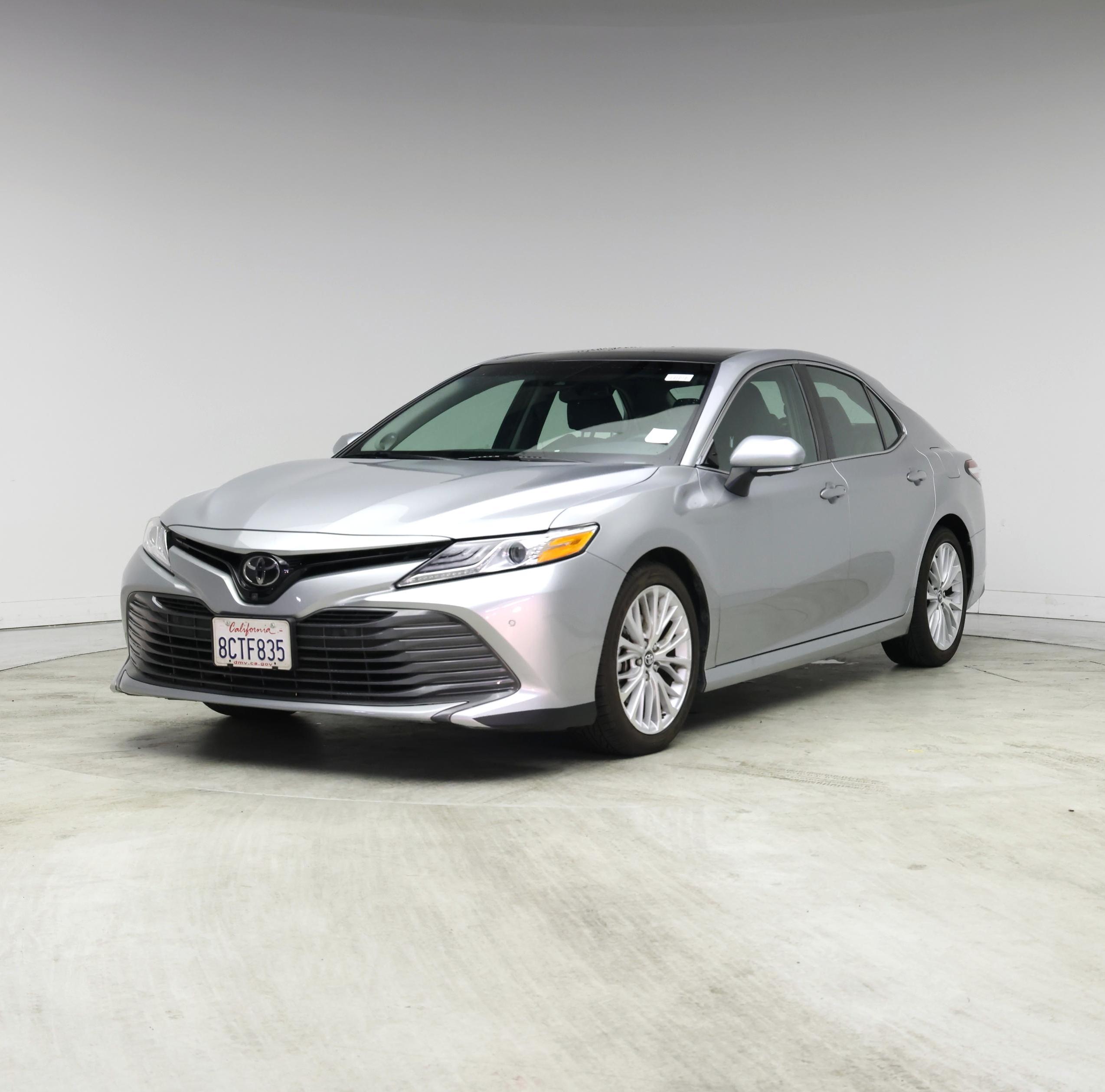 Thumbnail: 2018 Toyota Camry - 4
