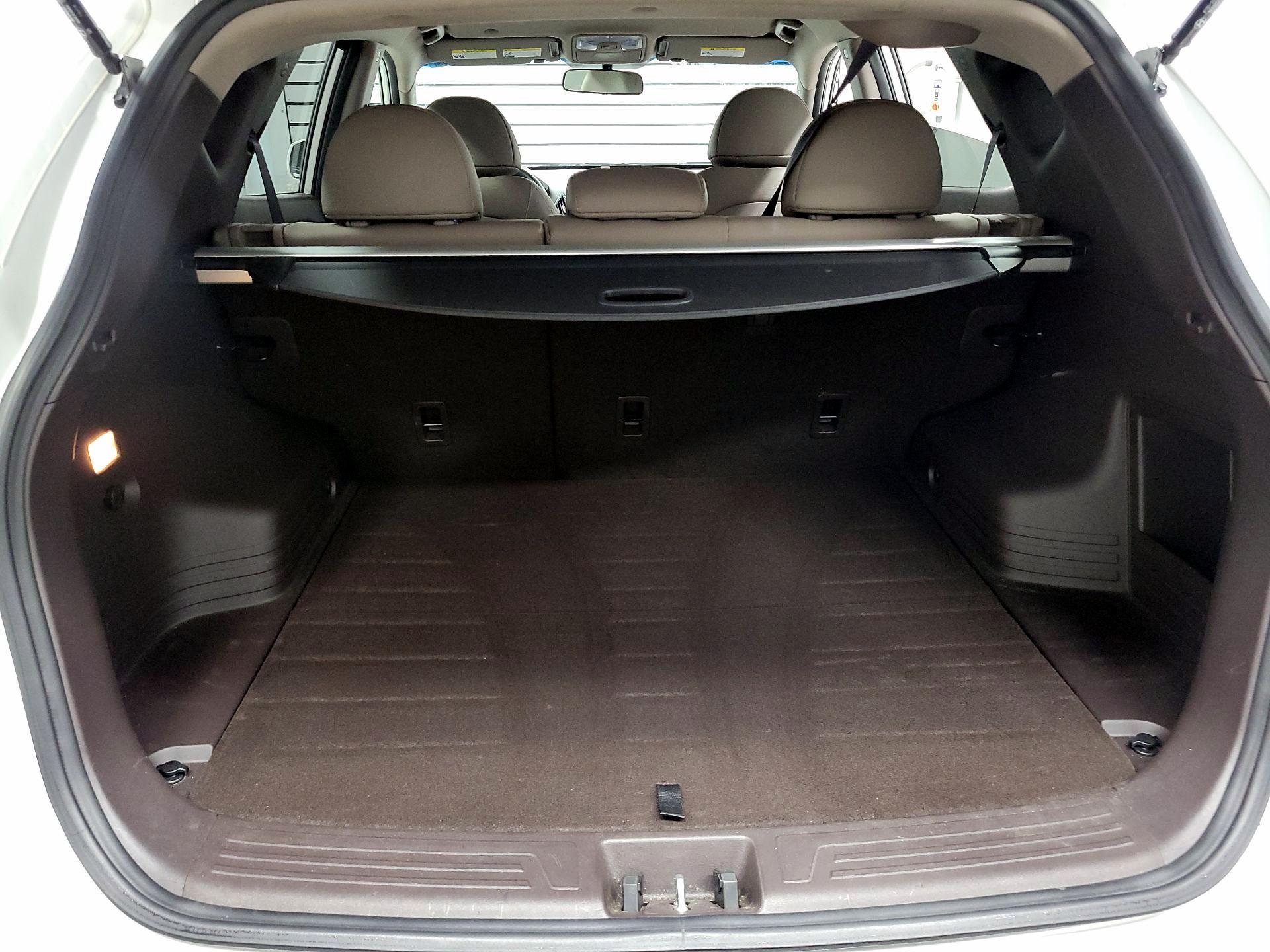 Thumbnail: 2014 Hyundai Tucson - 20