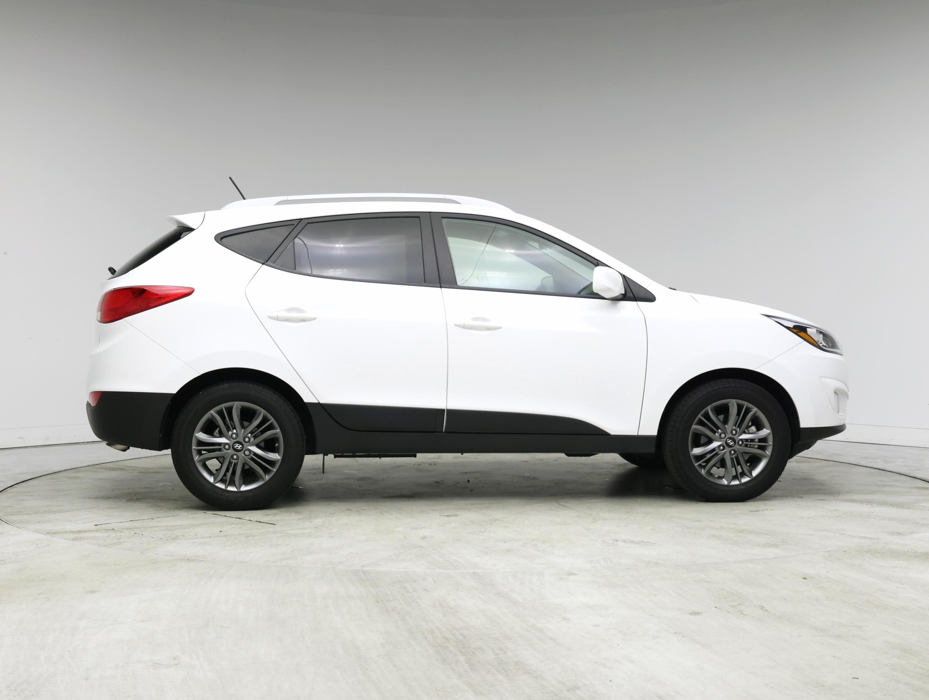 Thumbnail: 2014 Hyundai Tucson - 7