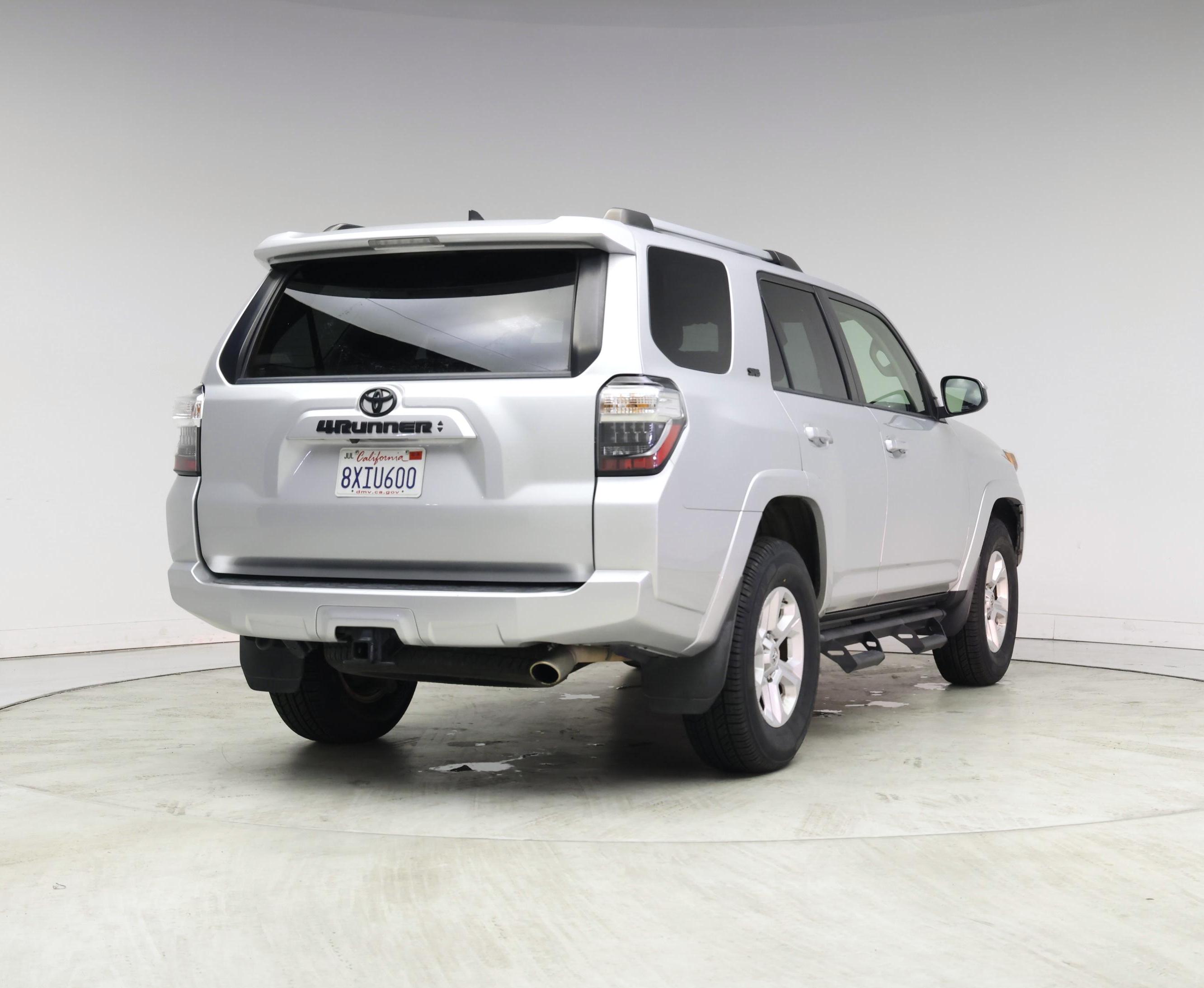 Thumbnail: 2021 Toyota 4Runner - 8