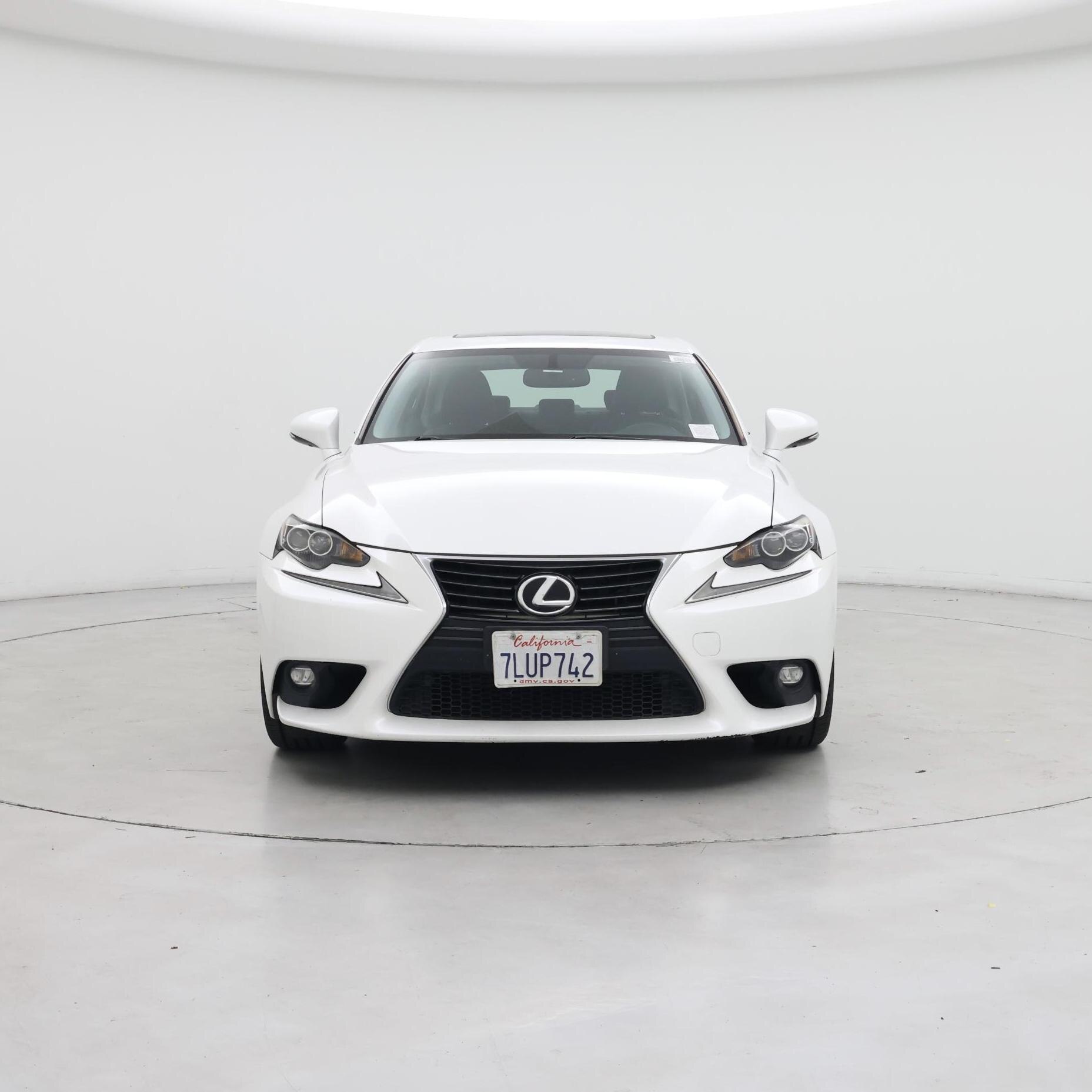 Thumbnail: 2015 Lexus IS - 5