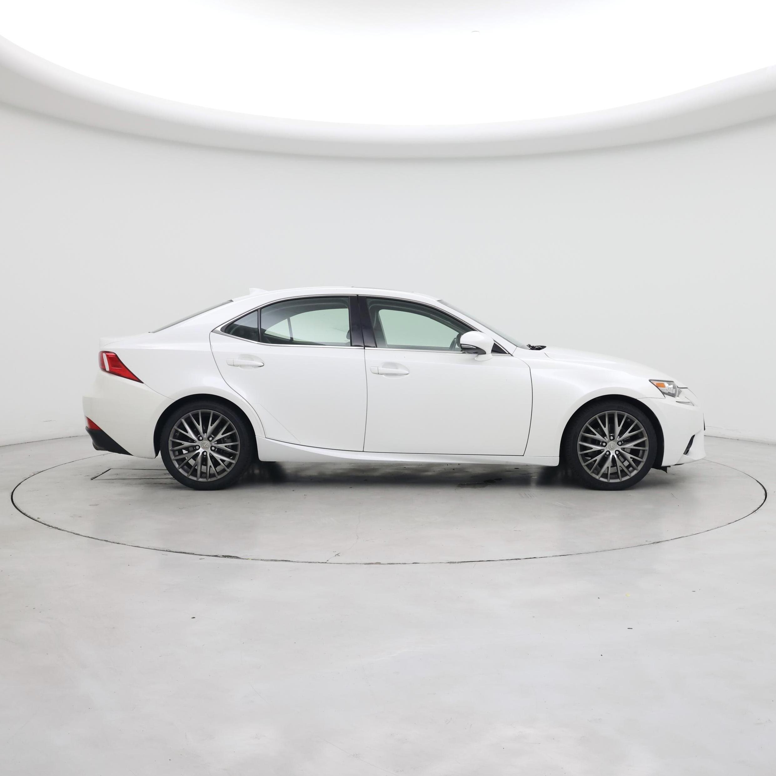Thumbnail: 2015 Lexus IS - 7