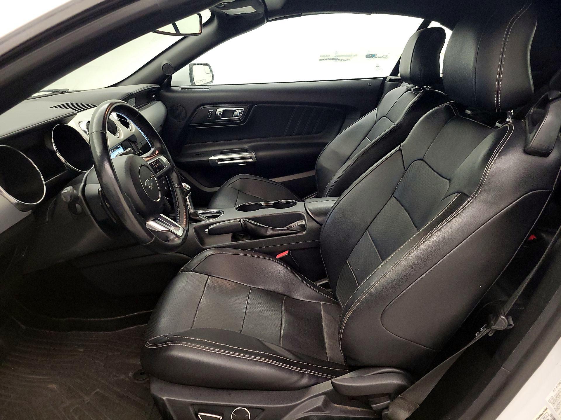 Thumbnail: 2016 Ford Mustang - 11