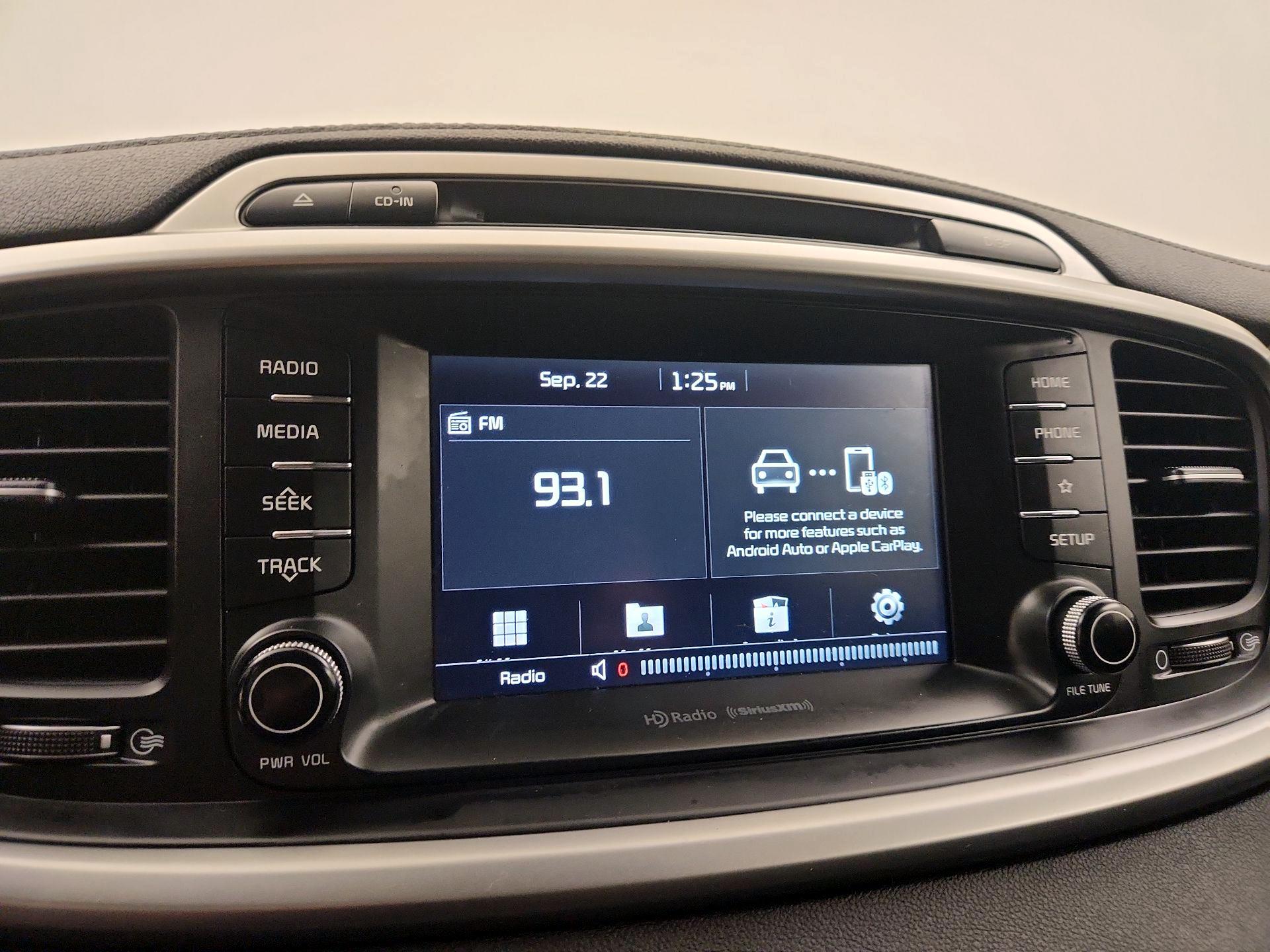 Thumbnail: 2019 Kia Sorento - 15