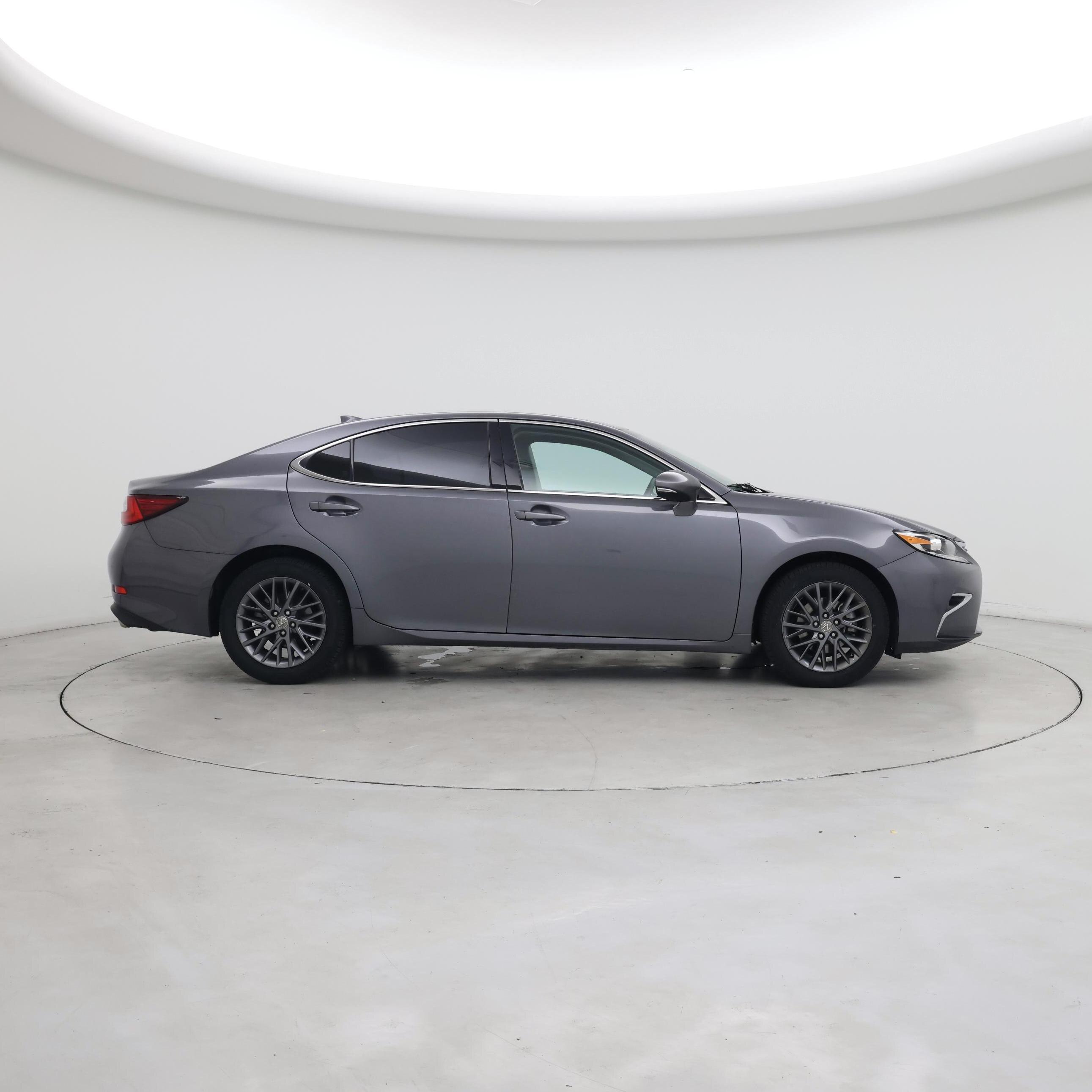 Thumbnail: 2018 Lexus ES - 7