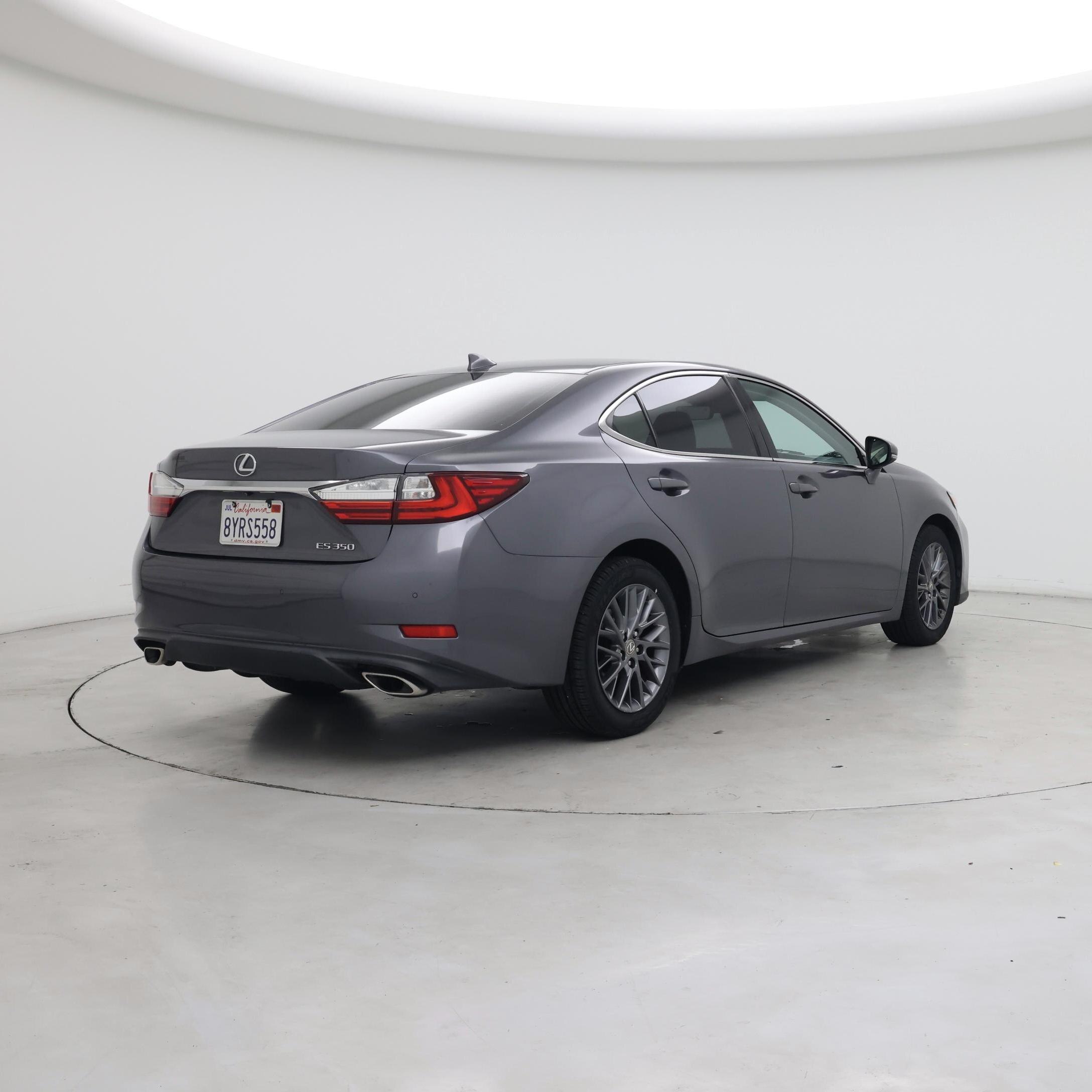Thumbnail: 2018 Lexus ES - 8