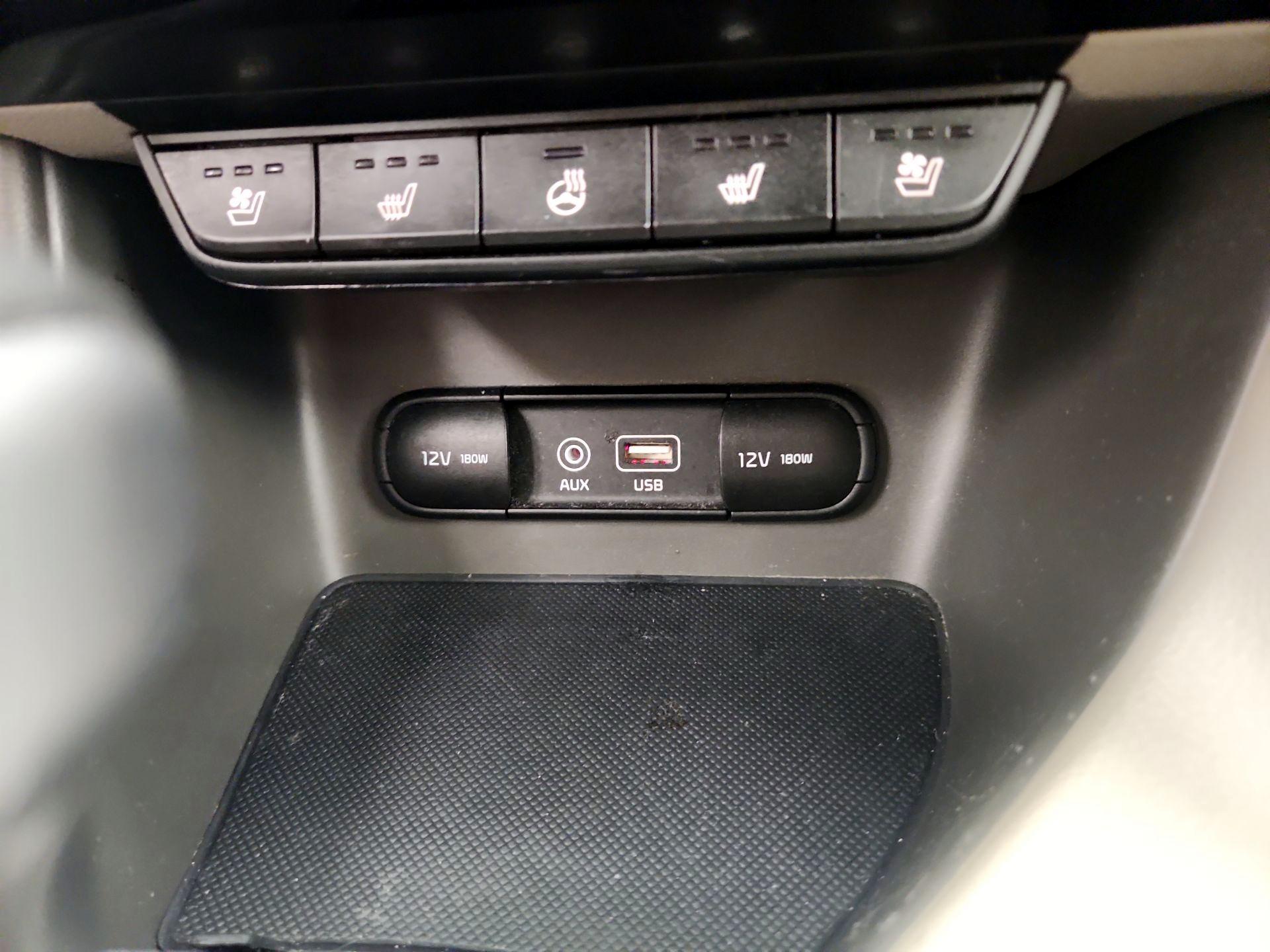 Thumbnail: 2019 Kia Sportage - 19