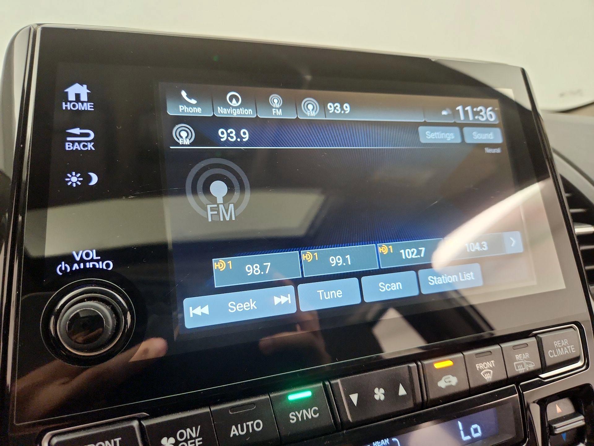 Thumbnail: 2019 Honda Odyssey - 16