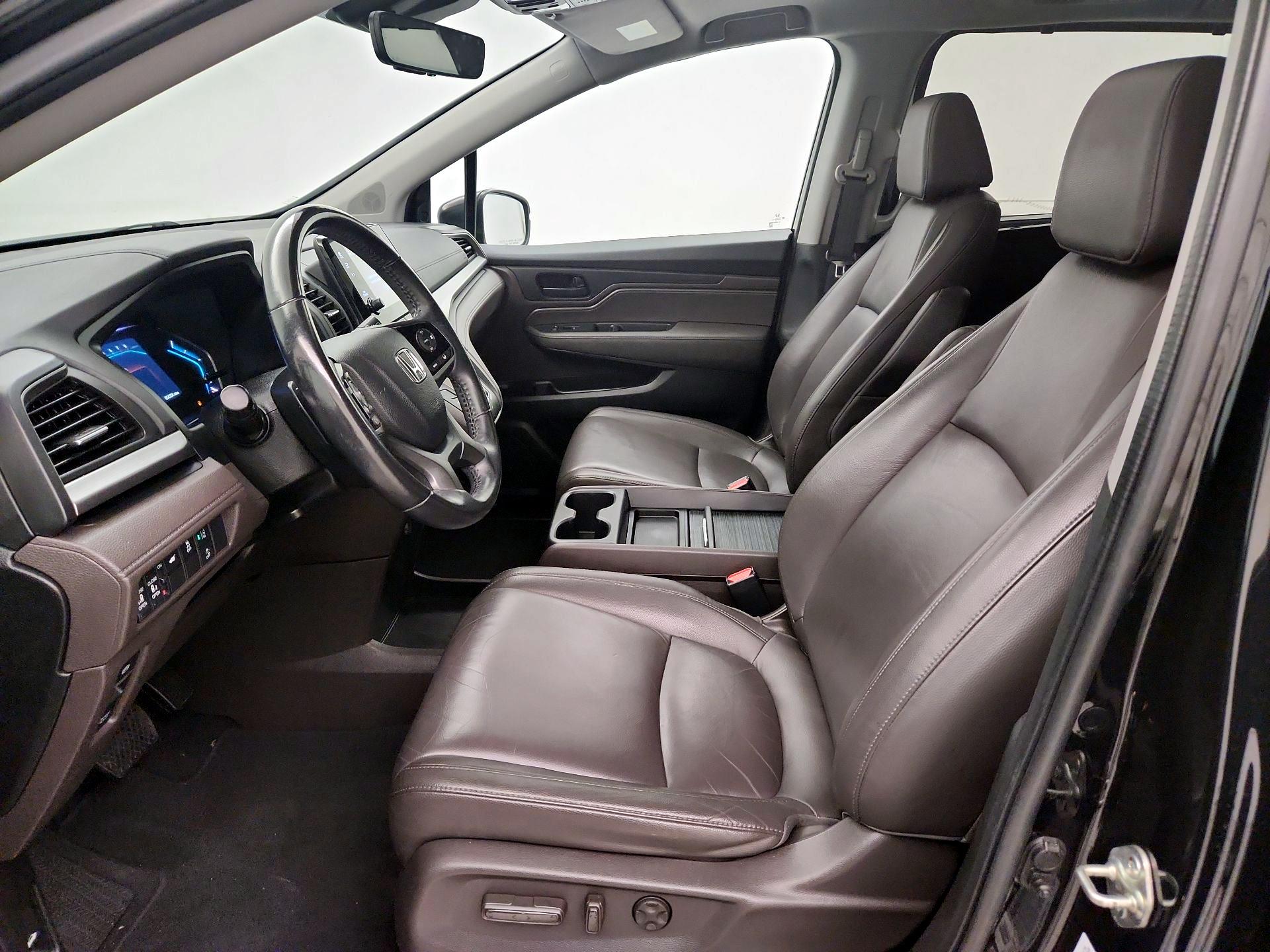 Thumbnail: 2019 Honda Odyssey - 11