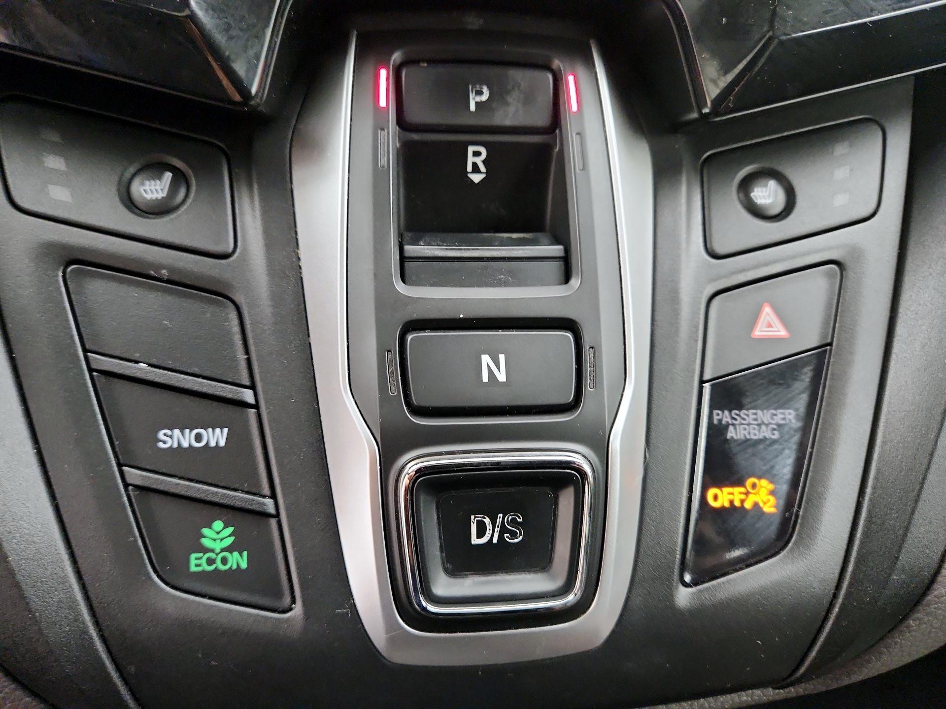 Thumbnail: 2019 Honda Odyssey - 17