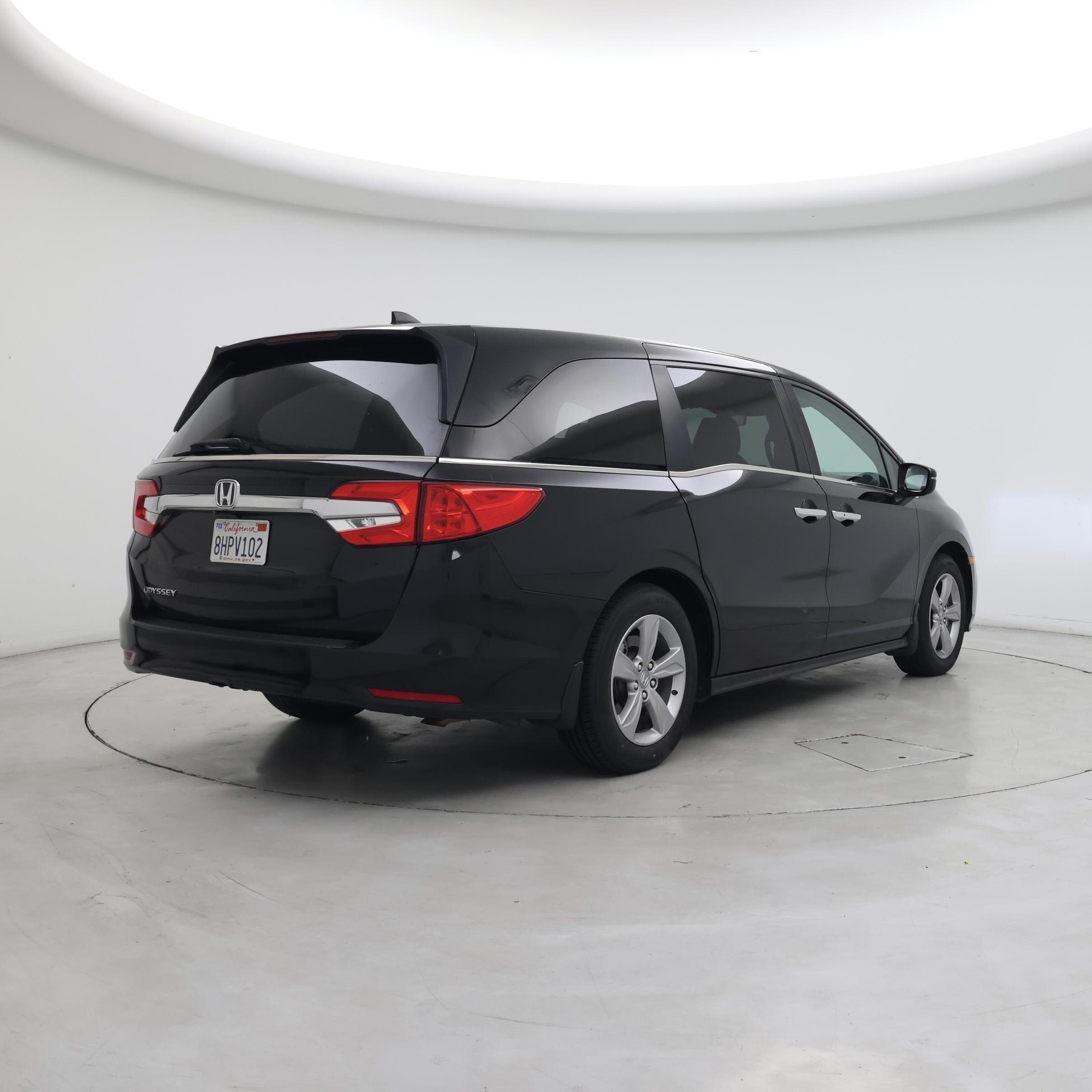 Thumbnail: 2019 Honda Odyssey - 8