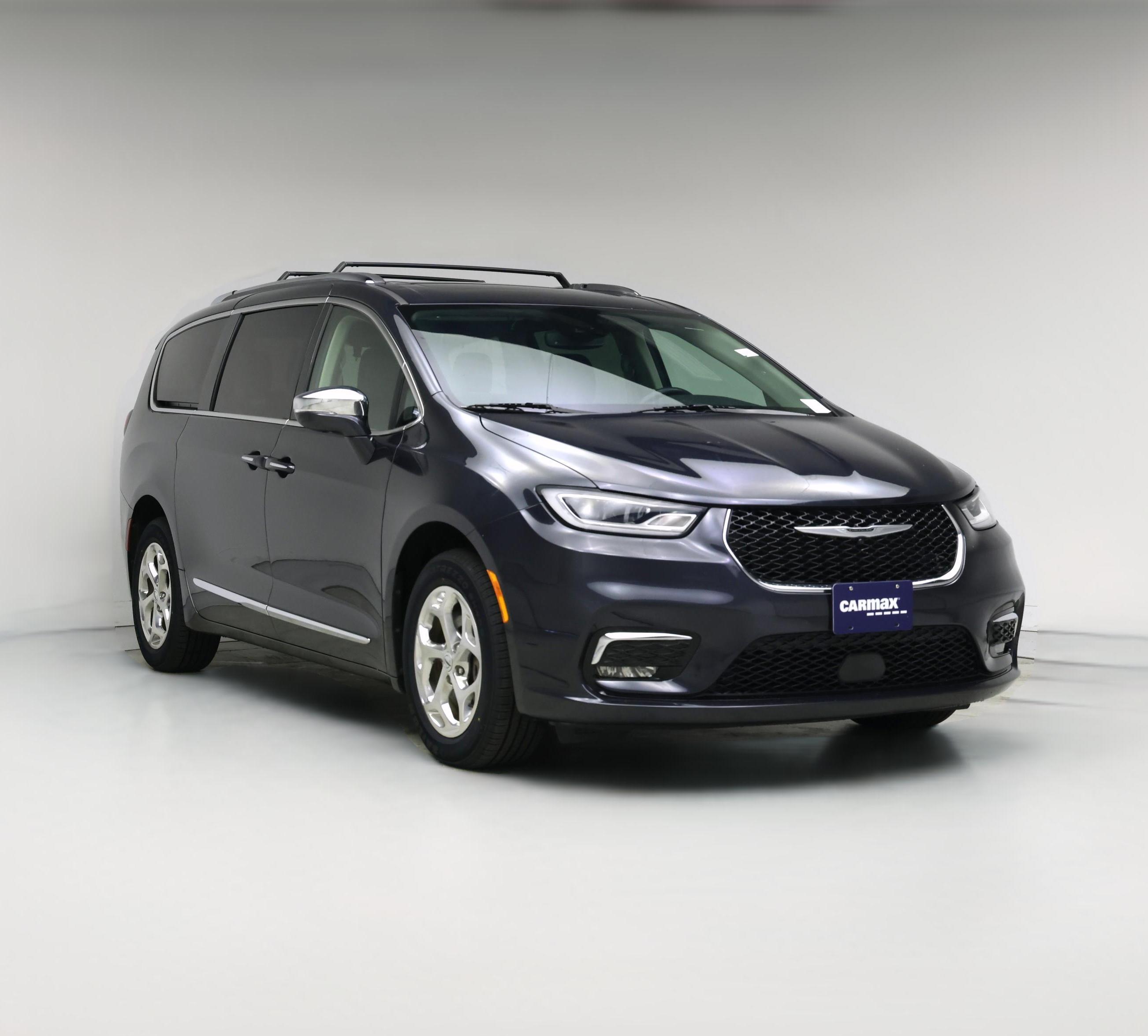 Thumbnail: 2021 Chrysler Pacifica - 1
