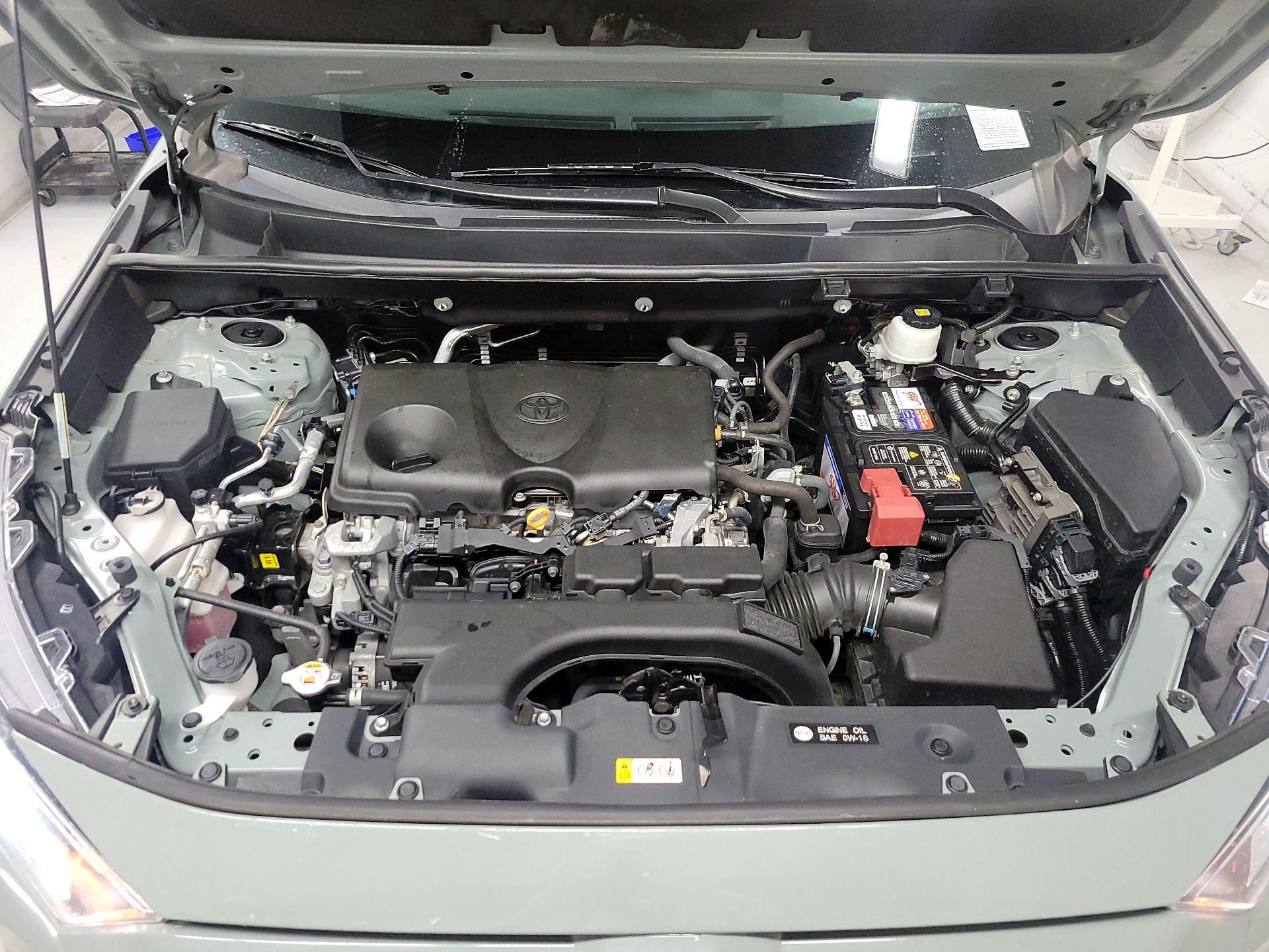 Thumbnail: 2021 Toyota RAV4 - 19