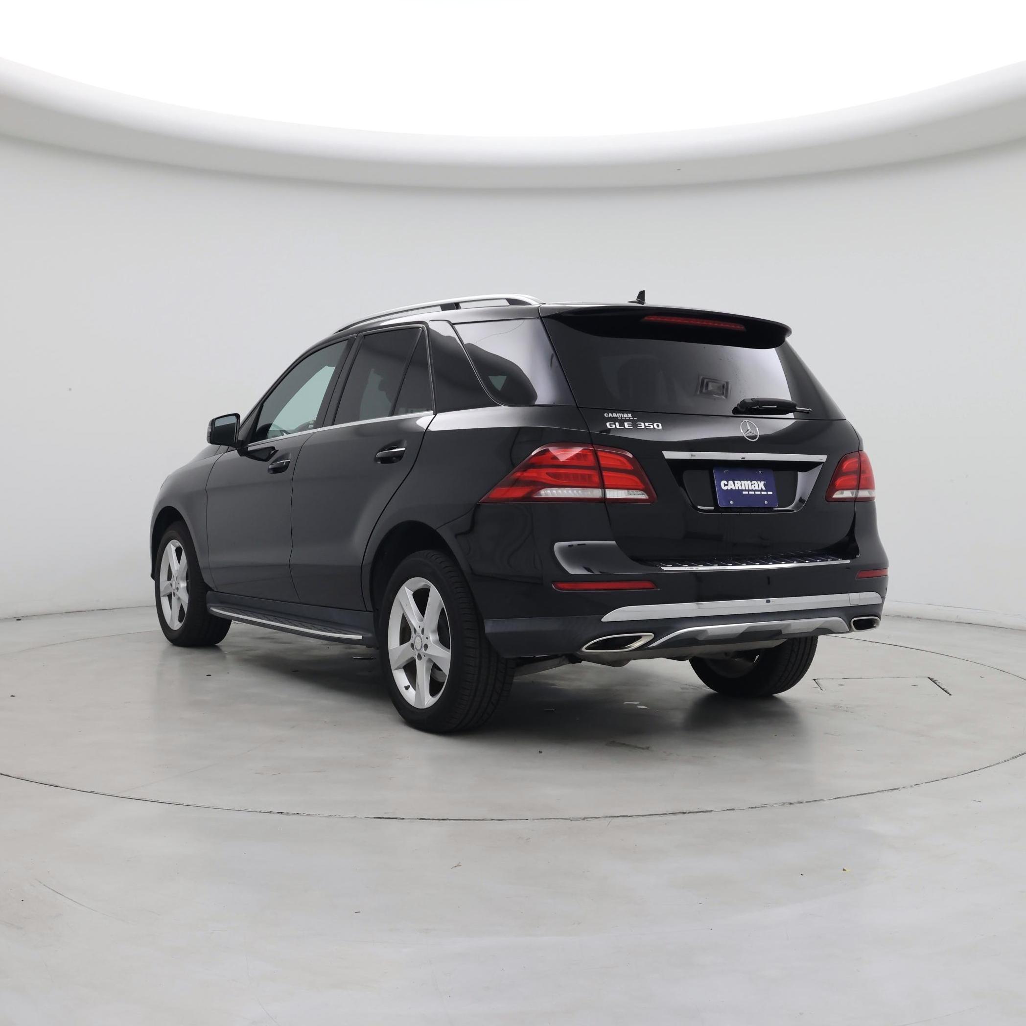 Thumbnail: 2017 Mercedes-Benz GLE - 2