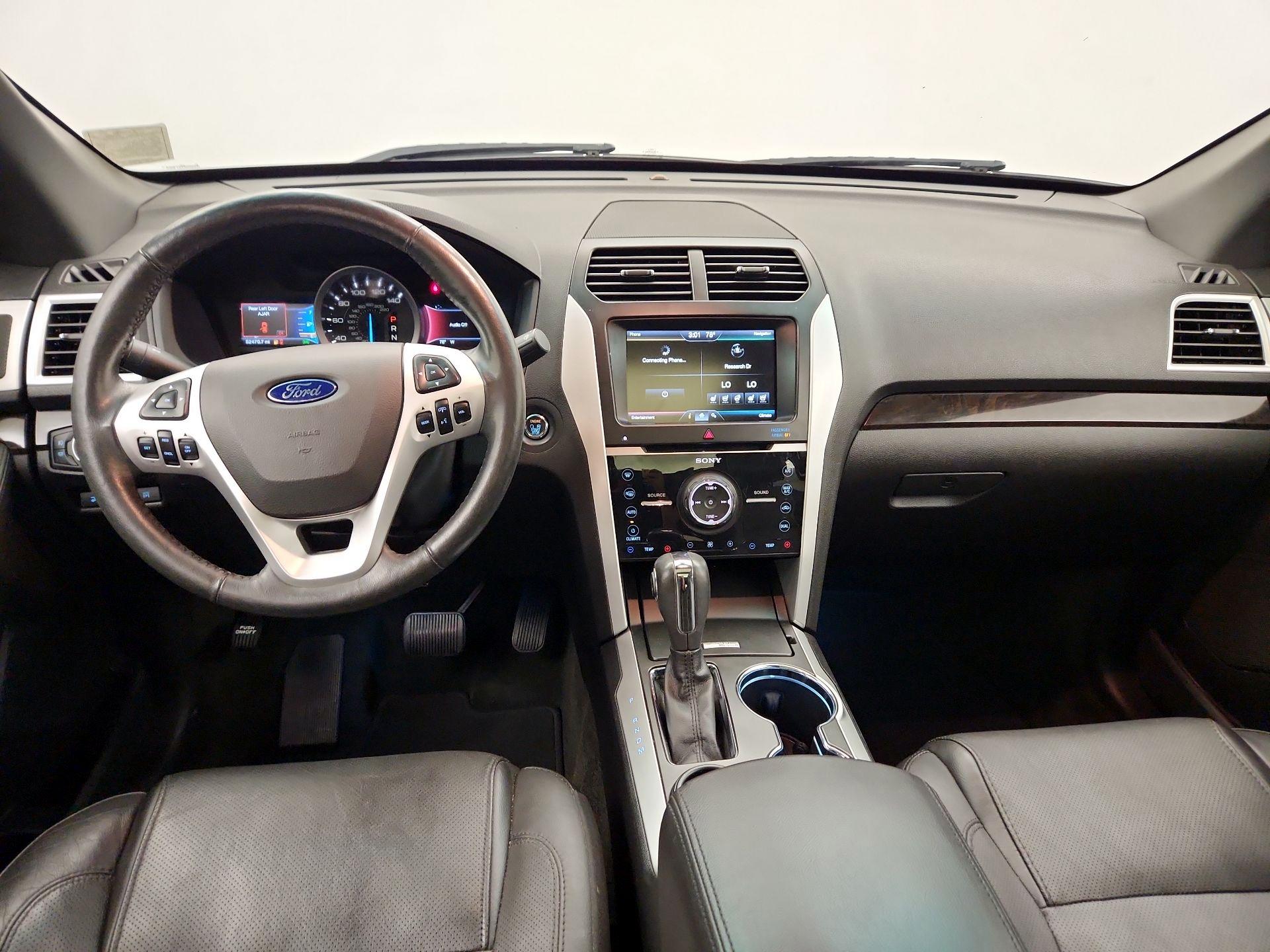 Thumbnail: 2014 Ford Explorer - 9